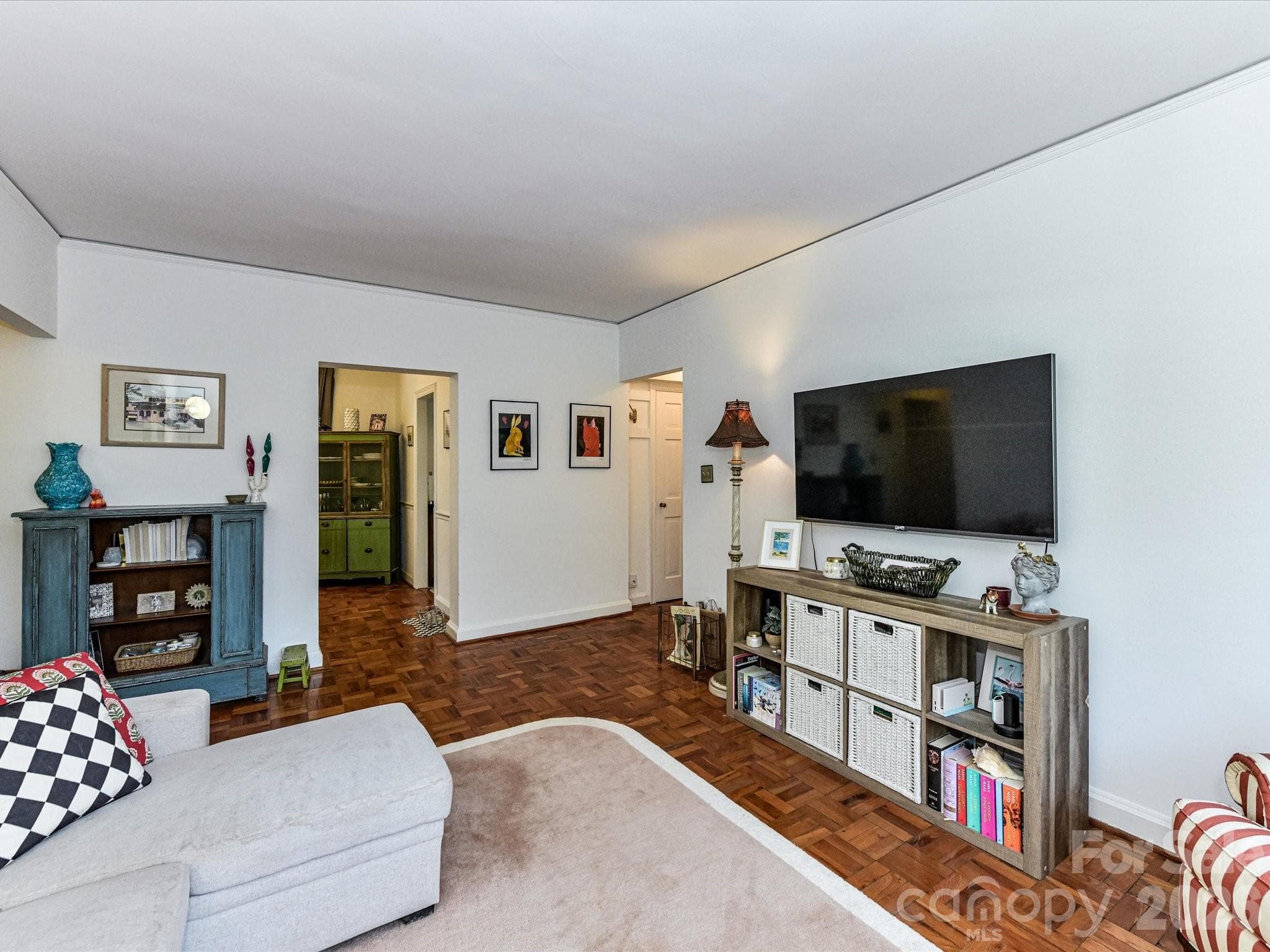 Condominium at 1121 Myrtle Avenue, Charlotte, photo 10 of 22