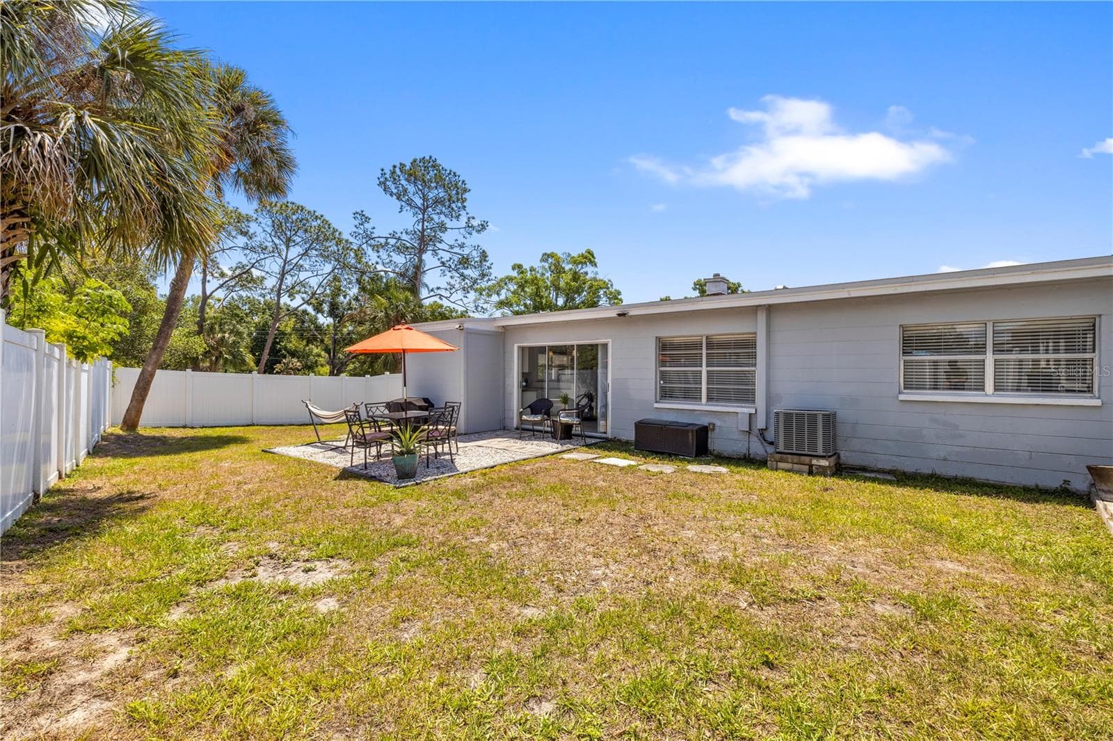 Single Family Residence at 2125 W HIAWATHA ST, TAMPA, photo 33 of 53