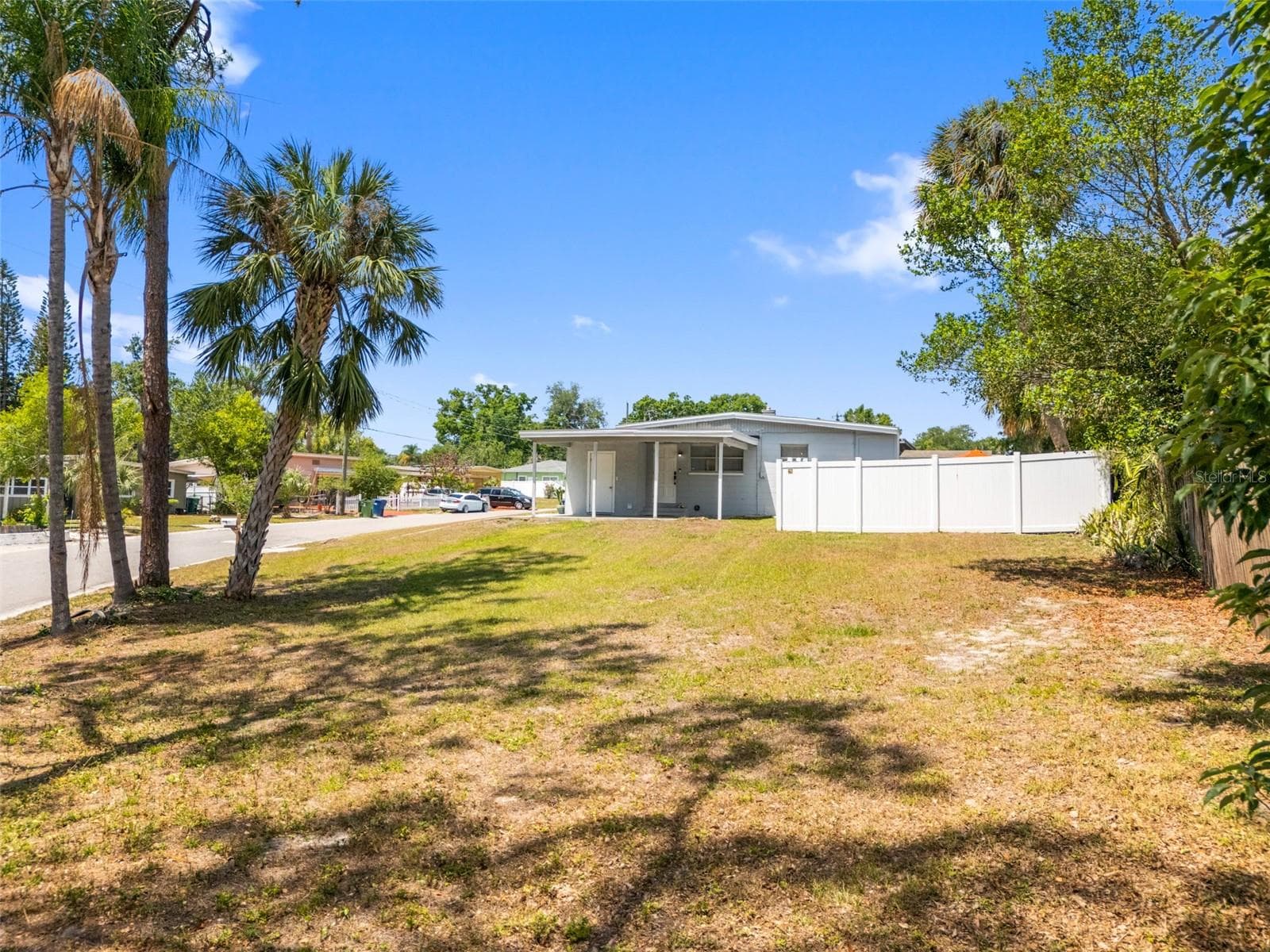 Single Family Residence at 2125 W HIAWATHA ST, TAMPA, photo 38 of 53