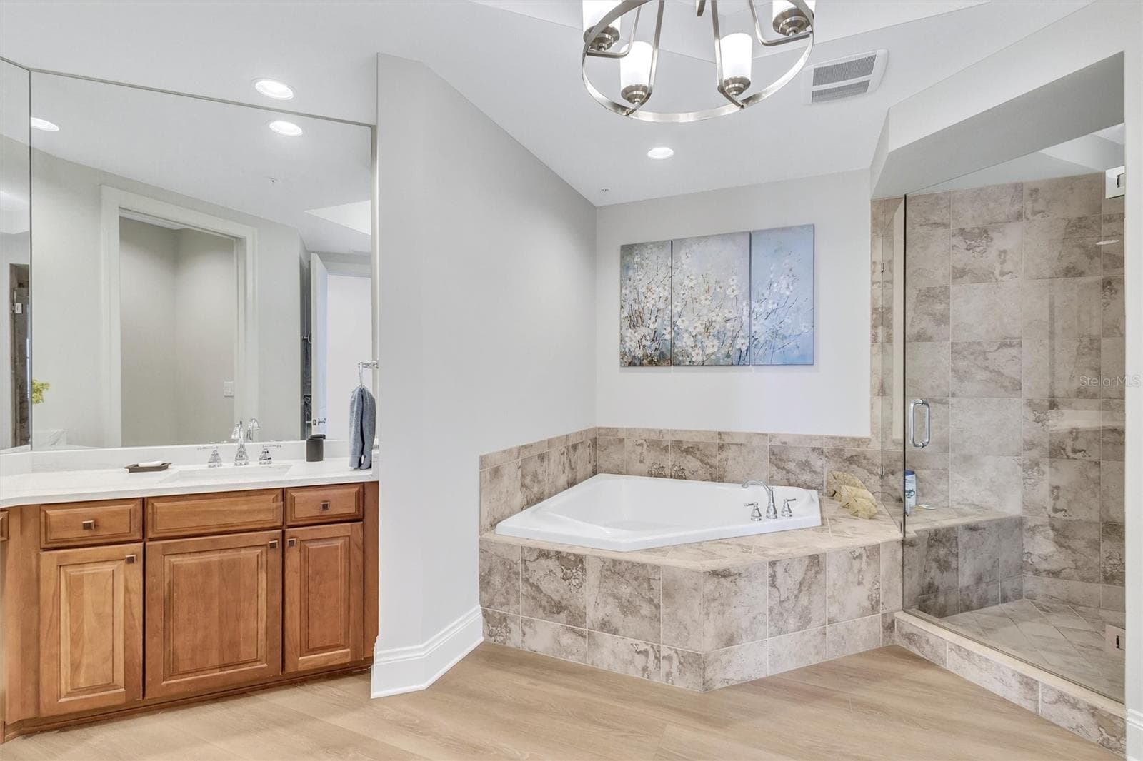 Condominium at 140 RIVIERA DUNES WAY #1203, PALMETTO, photo 16 of 31