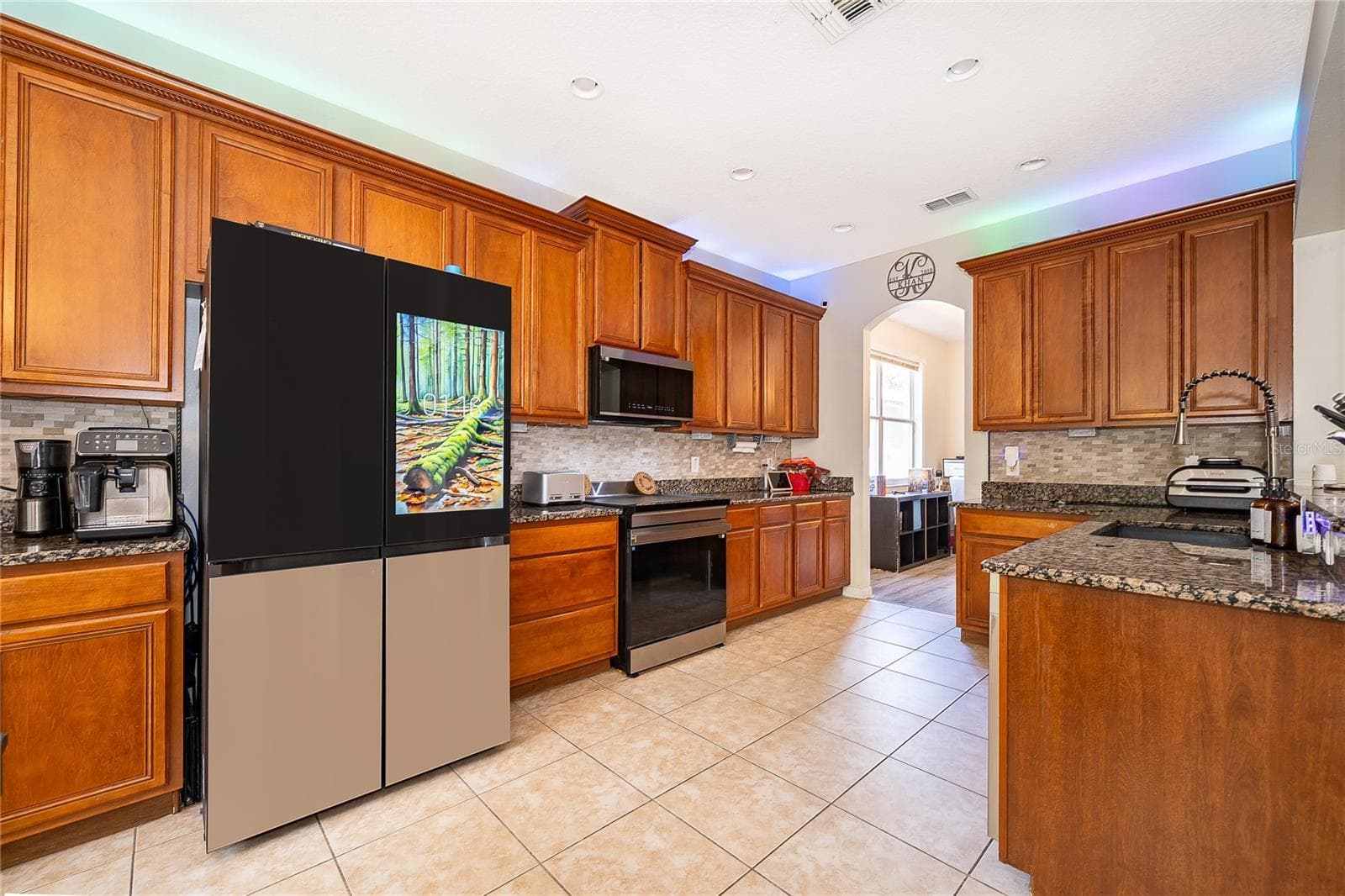Single Family Residence at 9808 BENNINGTON CHASE DR, ORLANDO, photo 5 of 25