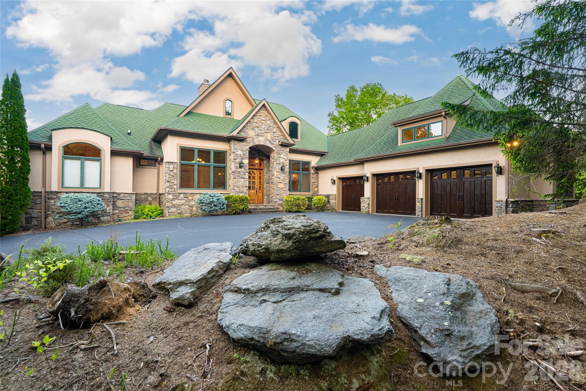 Single Family Residence at 326 Summit Drive, Whittier, photo 48 of 48
