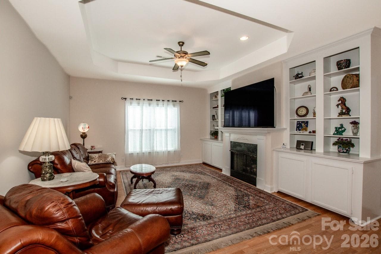 Single Family Residence at Salisbury, photo 9 of 46