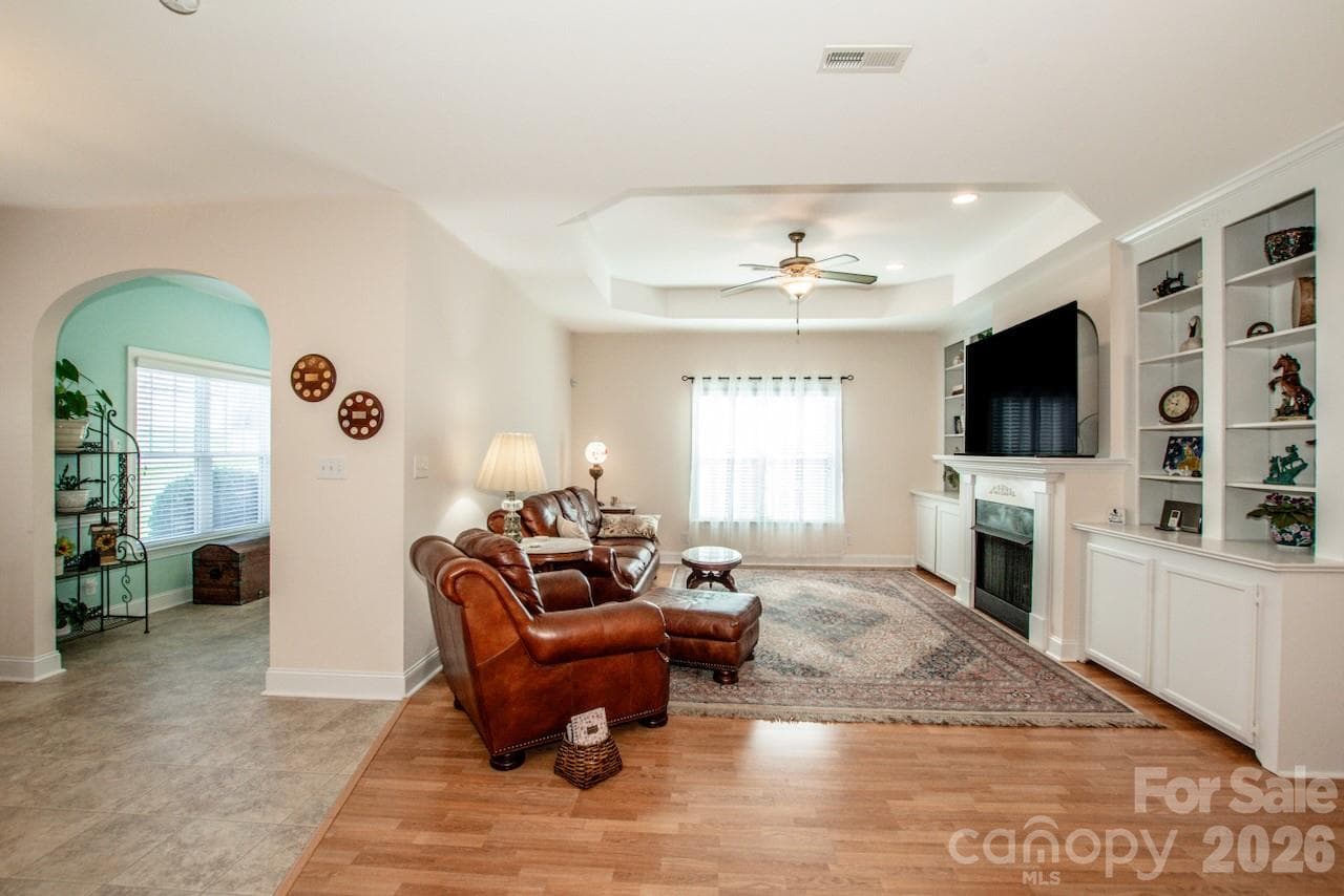 Single Family Residence at Salisbury, photo 11 of 46