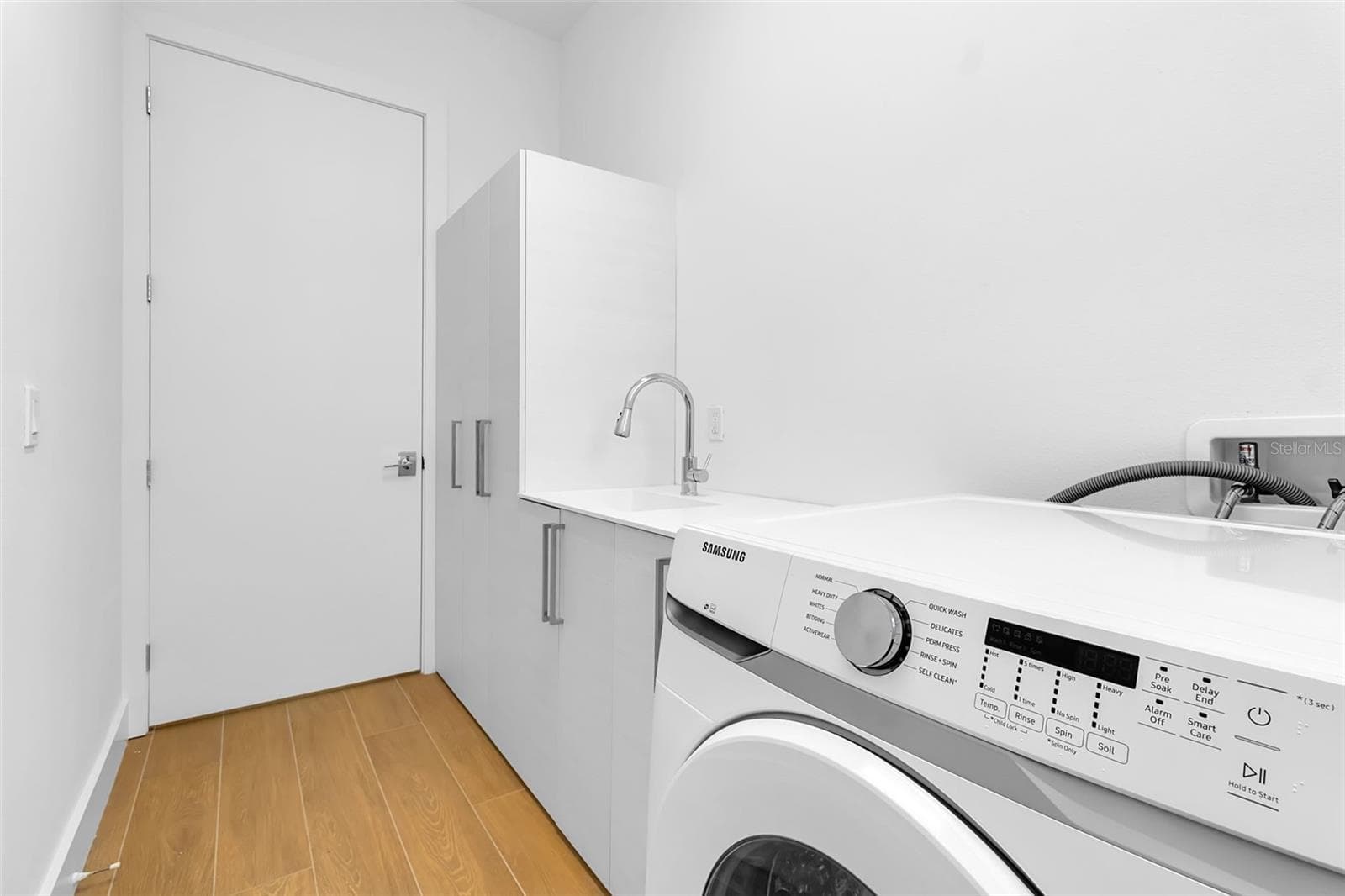 Laundry room - 2516 BROWNING ST, SARASOTA