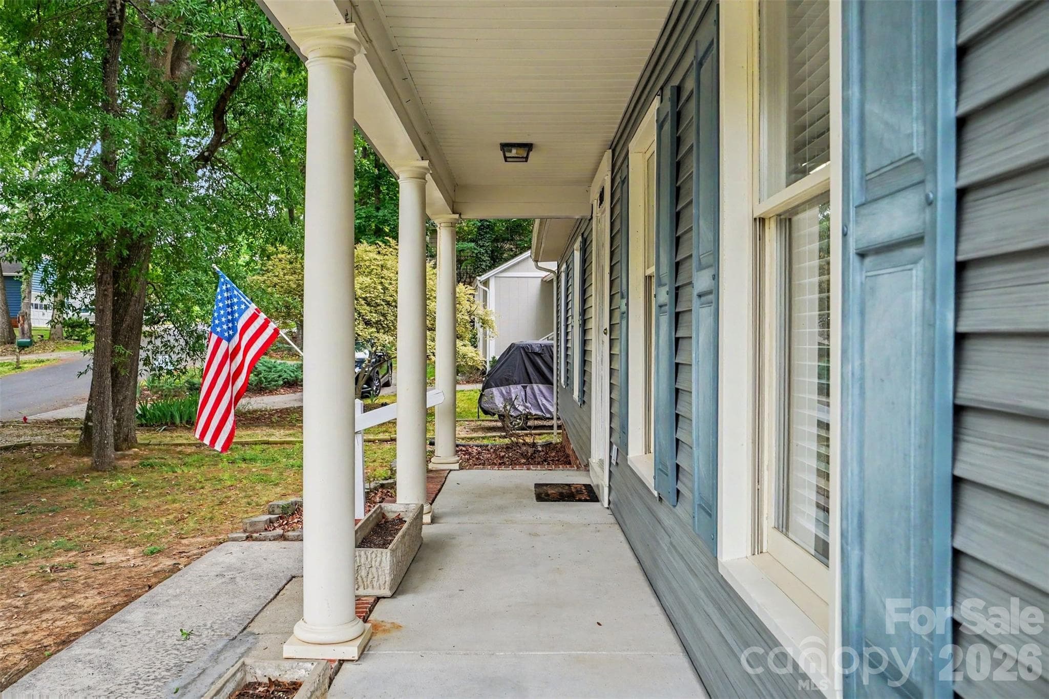 Single Family Residence at Tega Cay, photo 4 of 29