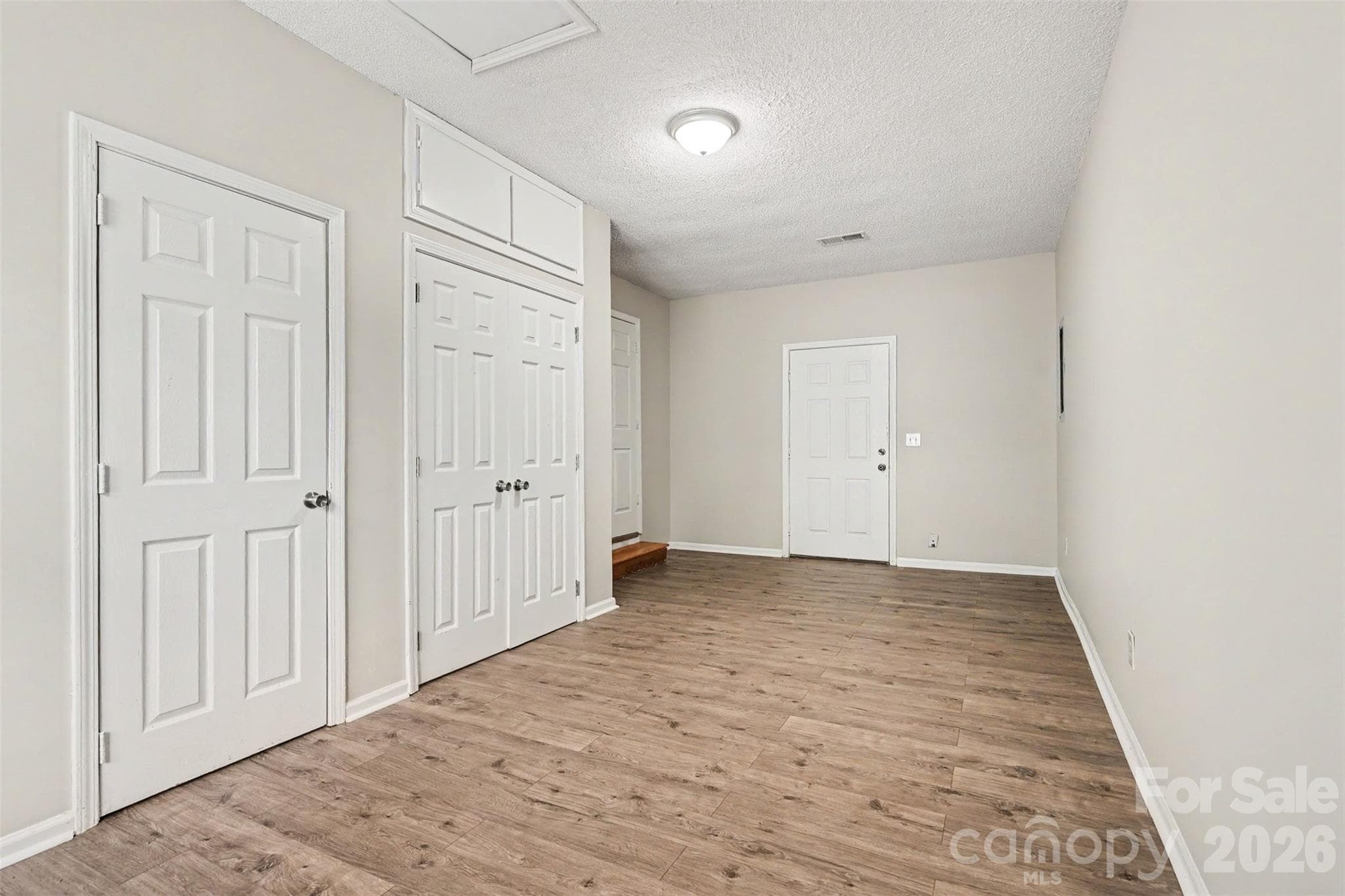 Single Family Residence at 9060 Tulagi Court, Tega Cay, photo 19 of 29
