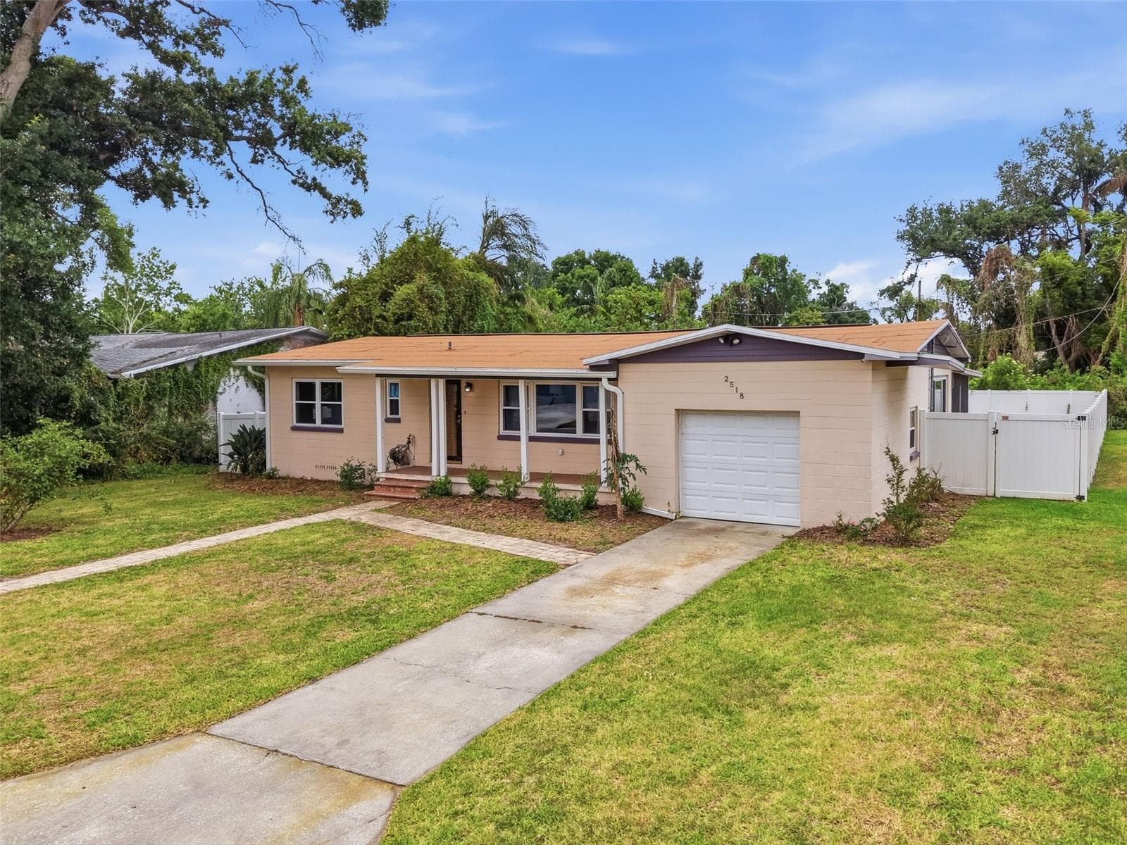 Front of the house - 2518 W NORTH ST, TAMPA