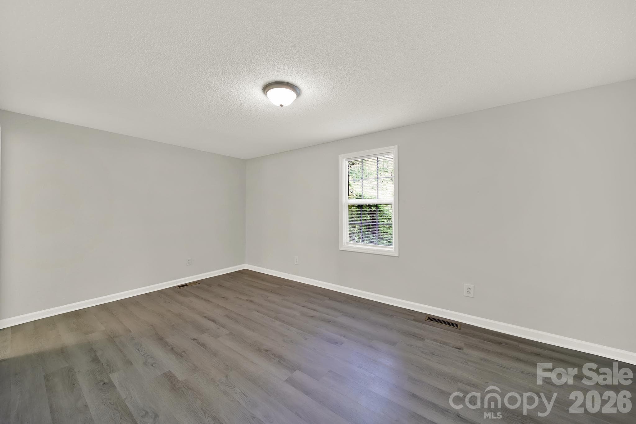 Single Family Residence at Gastonia, photo 4 of 22