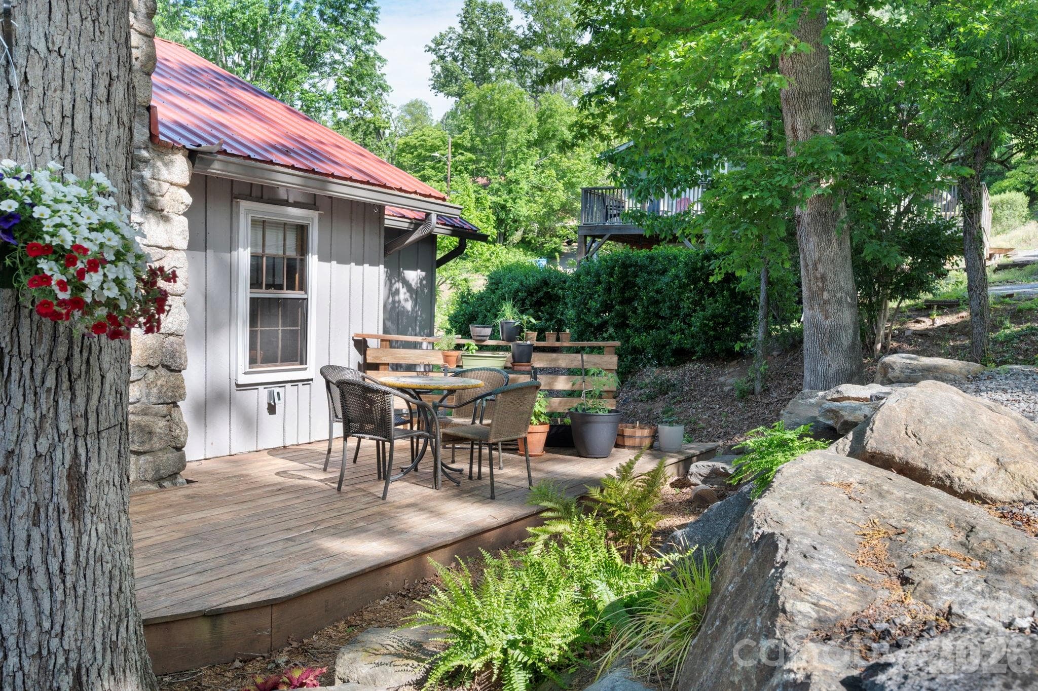 Landscaped boulder wall - Asheville