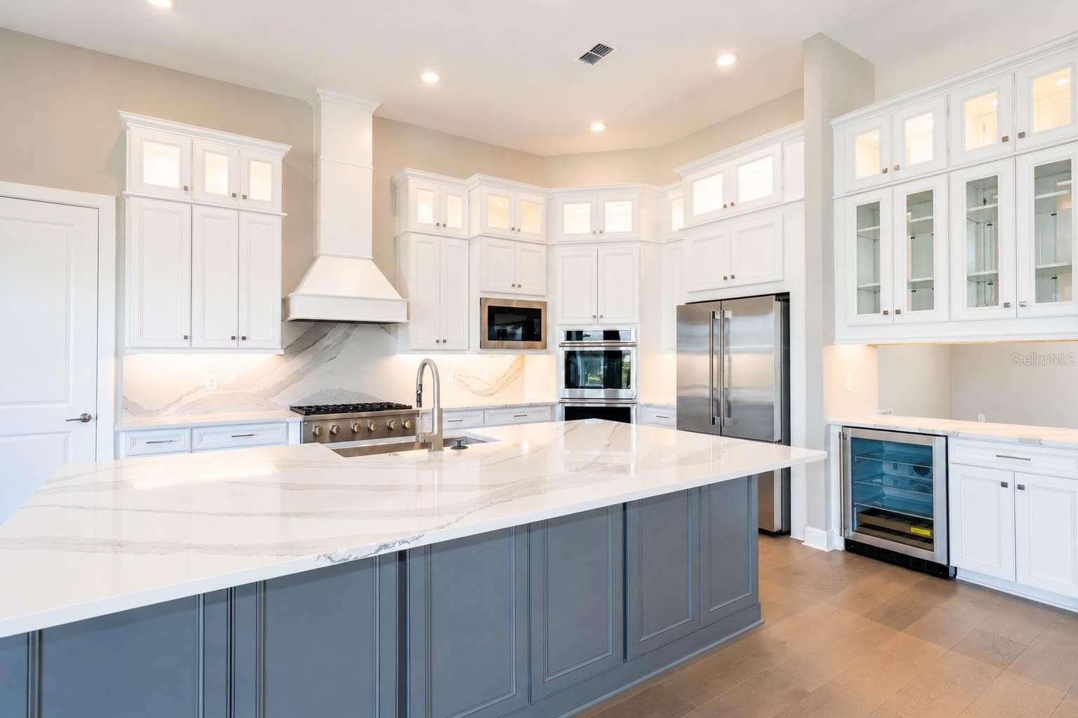 KITCHEN - 4866 FRECCIA LOOP, WESLEY CHAPEL