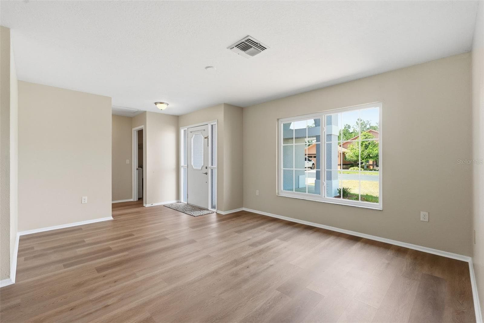 Single Family Residence at 10340 ALBERTA CT, NEW PORT RICHEY, photo 5 of 36