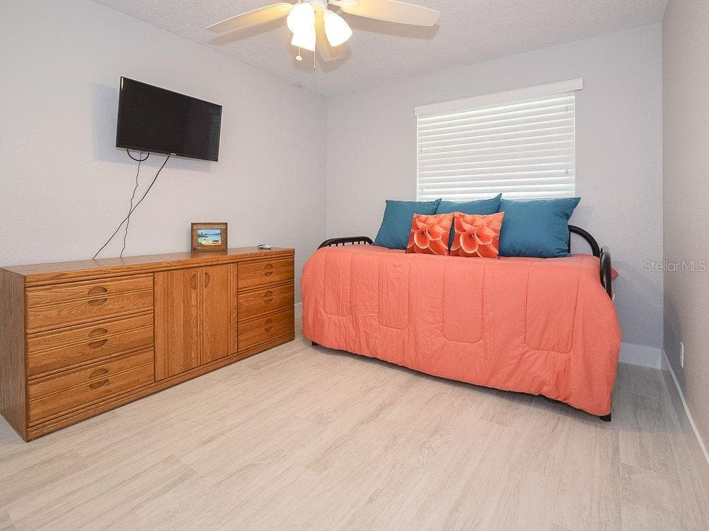 Single Family Residence at 159 HOLLAND RD, ORMOND BEACH, photo 19 of 56