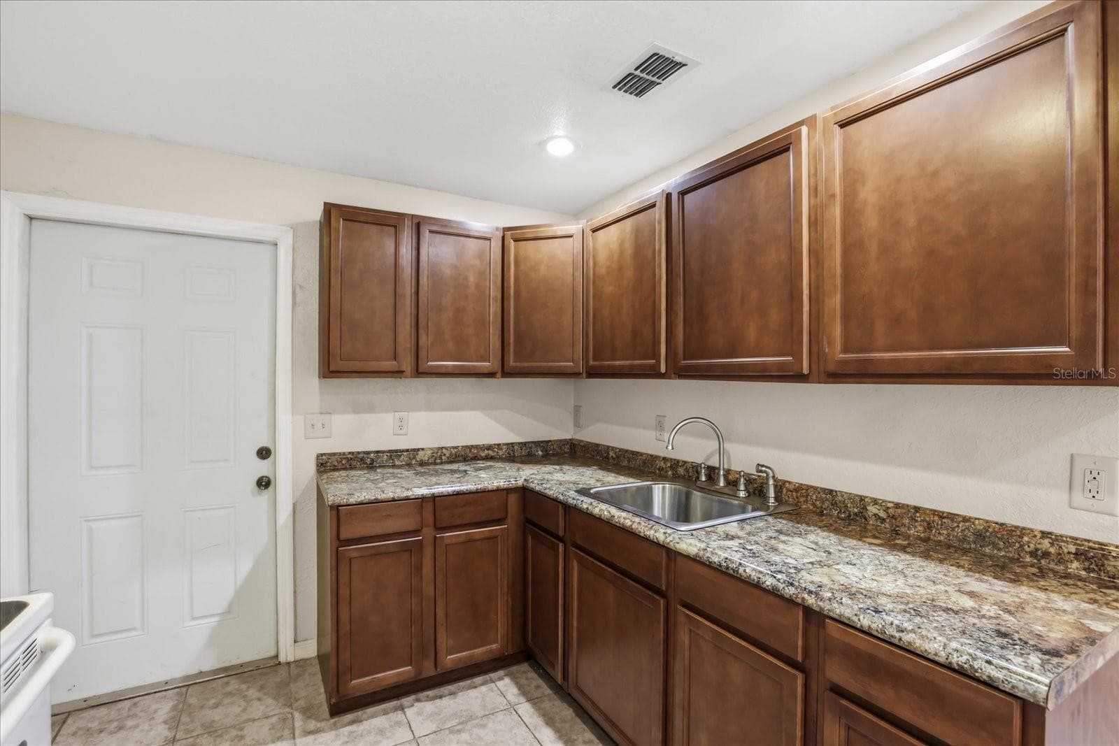 Single Family Residence at 159 HOLLAND RD, ORMOND BEACH, photo 32 of 56