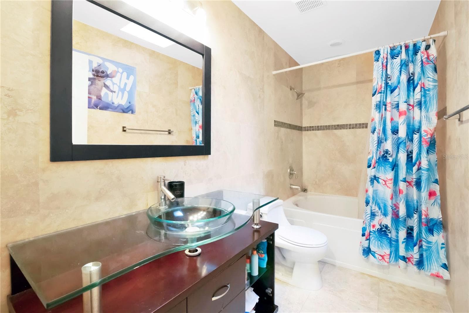 Massive Tub in Bathroom 2 - 2413 RADNOR AVE, ORLANDO