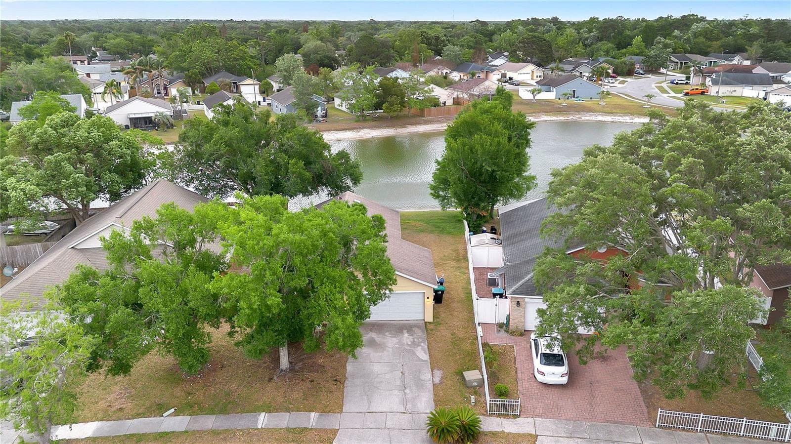 Single Family Residence at 2413 RADNOR AVE, ORLANDO, photo 36 of 48
