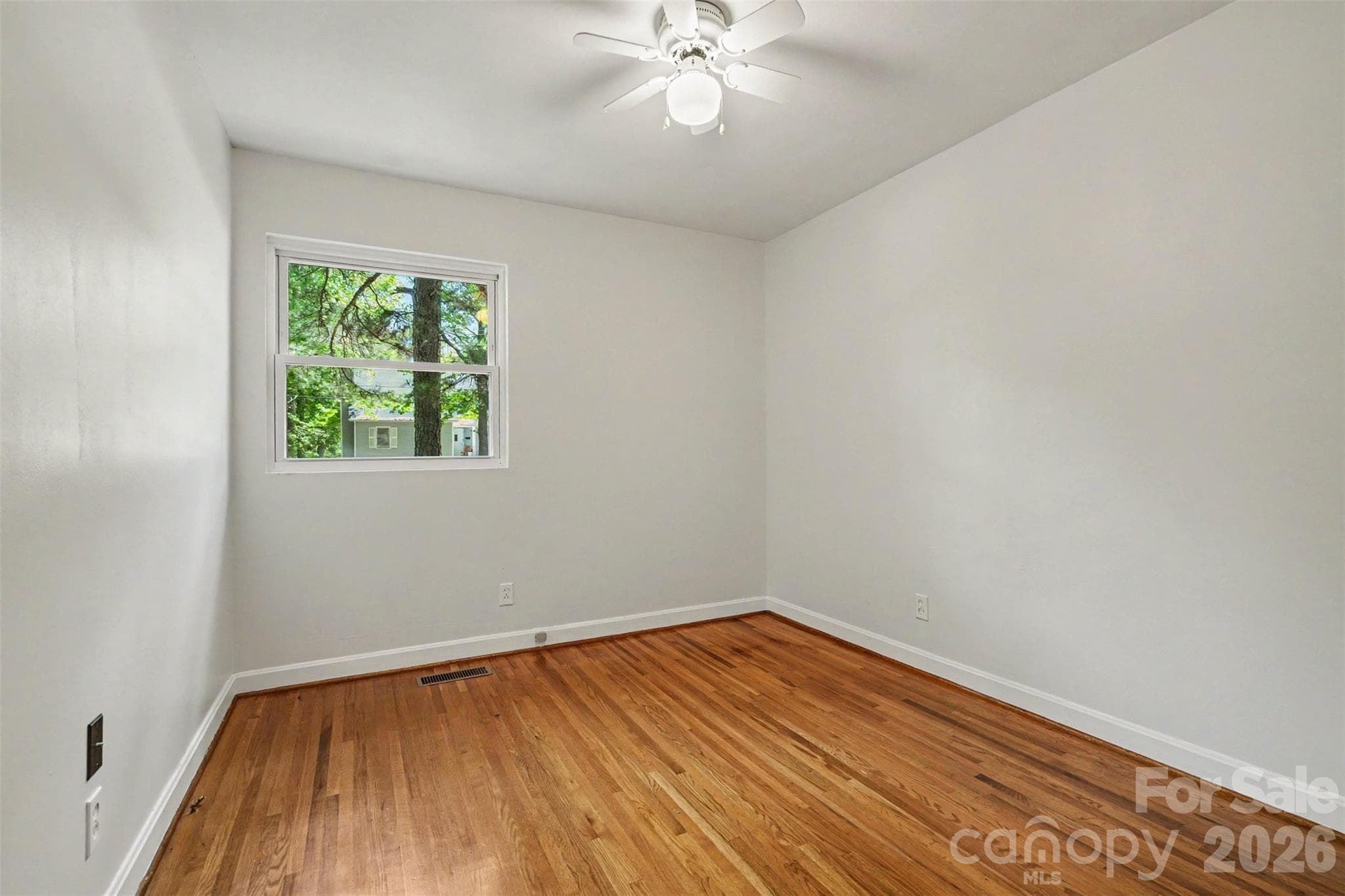 Single Family Residence at 1304 Shannon Drive, Wadesboro, photo 27 of 32