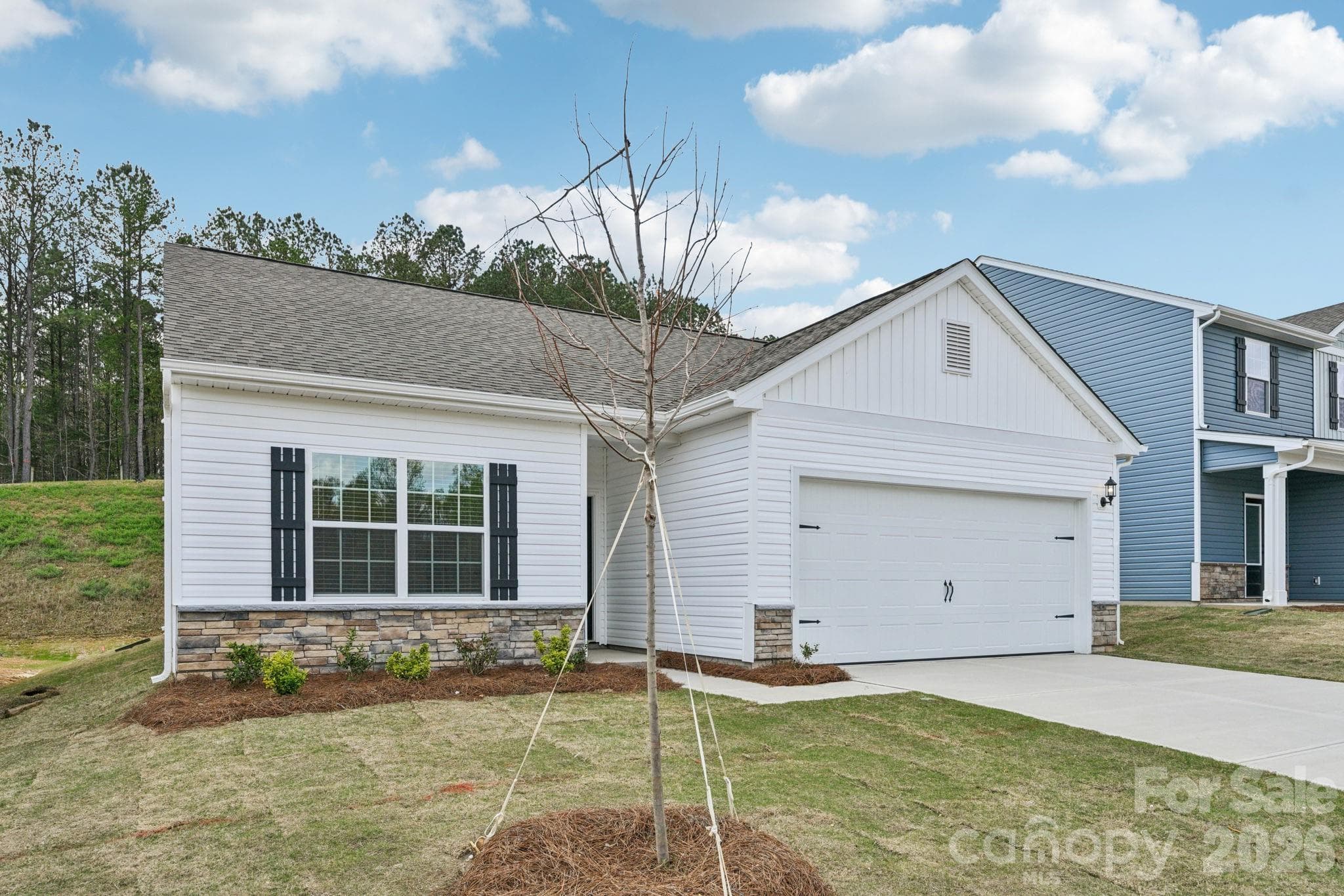 Single Family Residence at 712 Willow Estates Drive, Shelby, photo 3 of 34