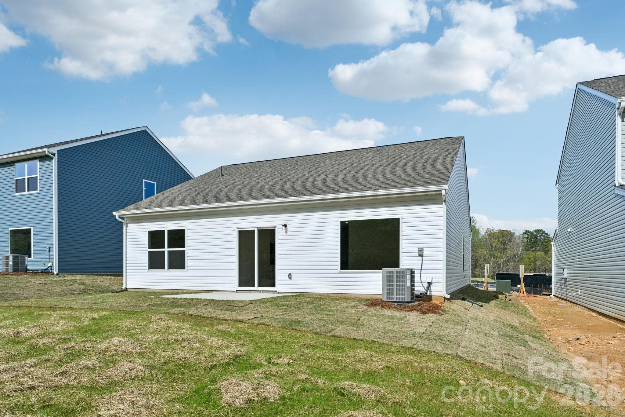 Single Family Residence at 712 Willow Estates Drive, Shelby, photo 5 of 34