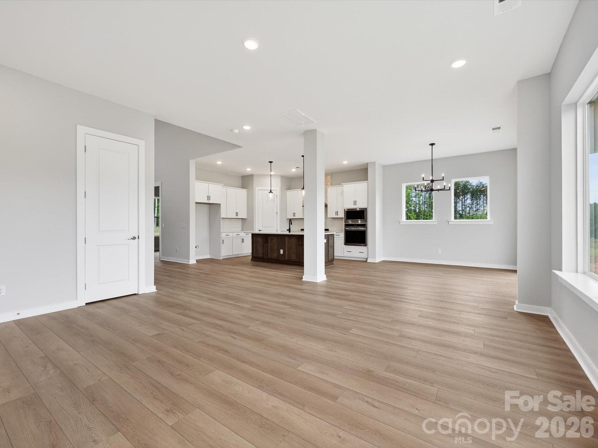 Single Family Residence at 333 Portree Street, Rock Hill, photo 14 of 35