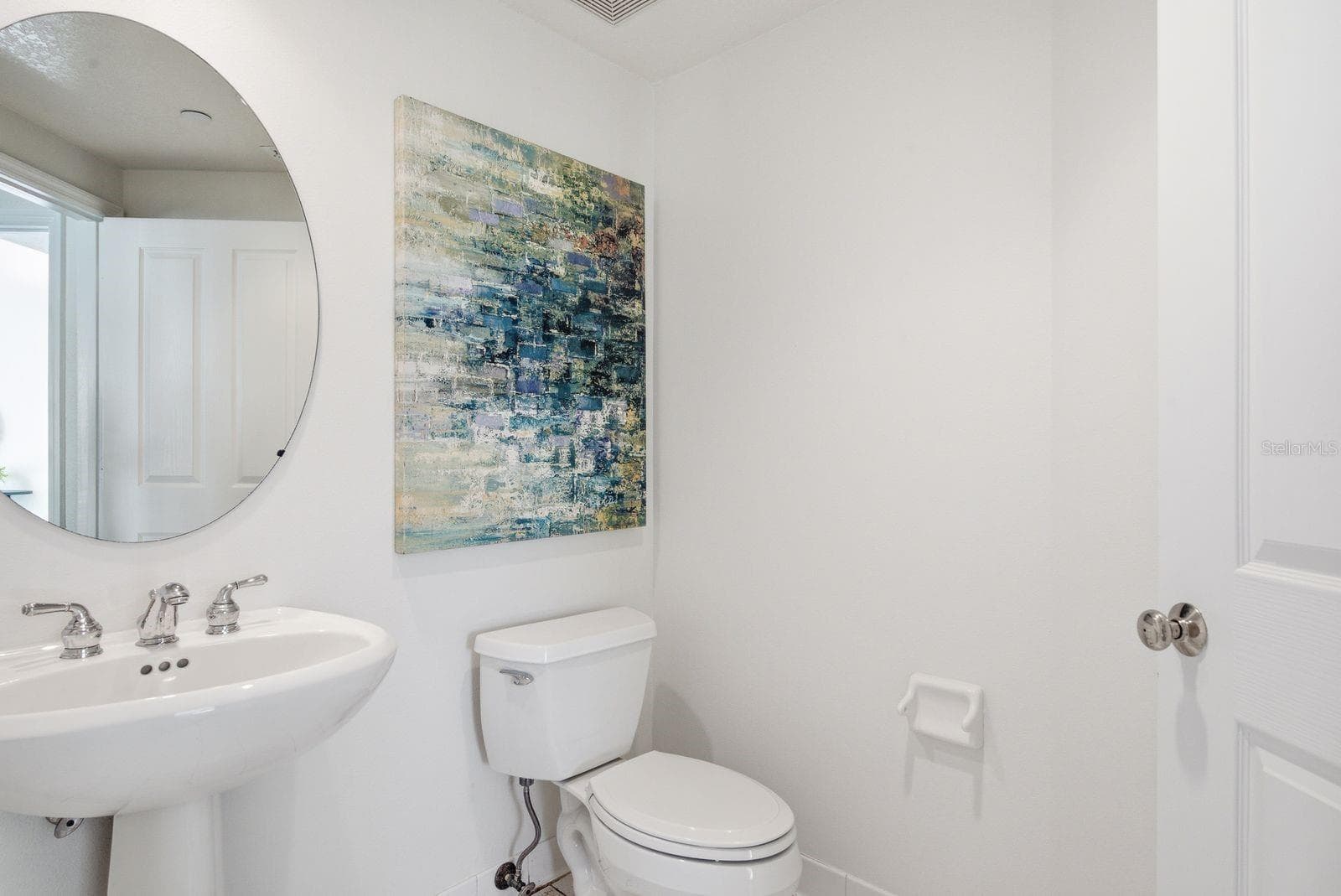 Half Bath - 1170 SE GULF BLVD #305, CLEARWATER BEACH
