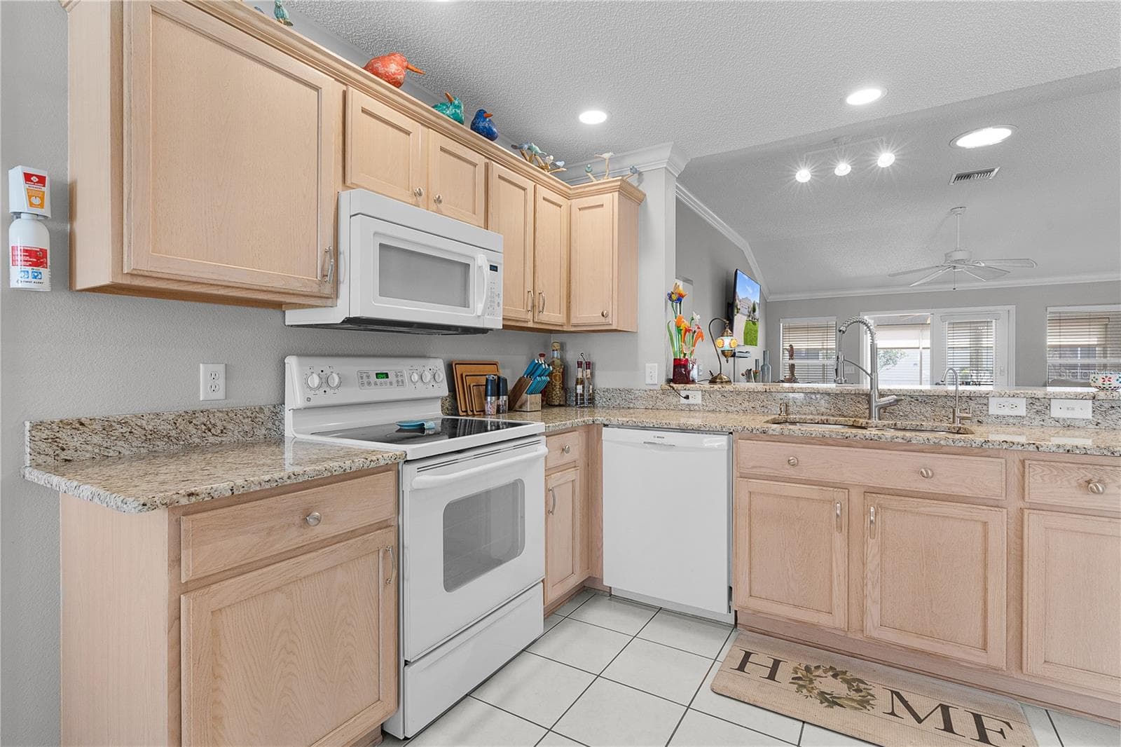 Single Family Residence at 16689 SE 78TH LIVE OAK AVE, THE VILLAGES, photo 13 of 63
