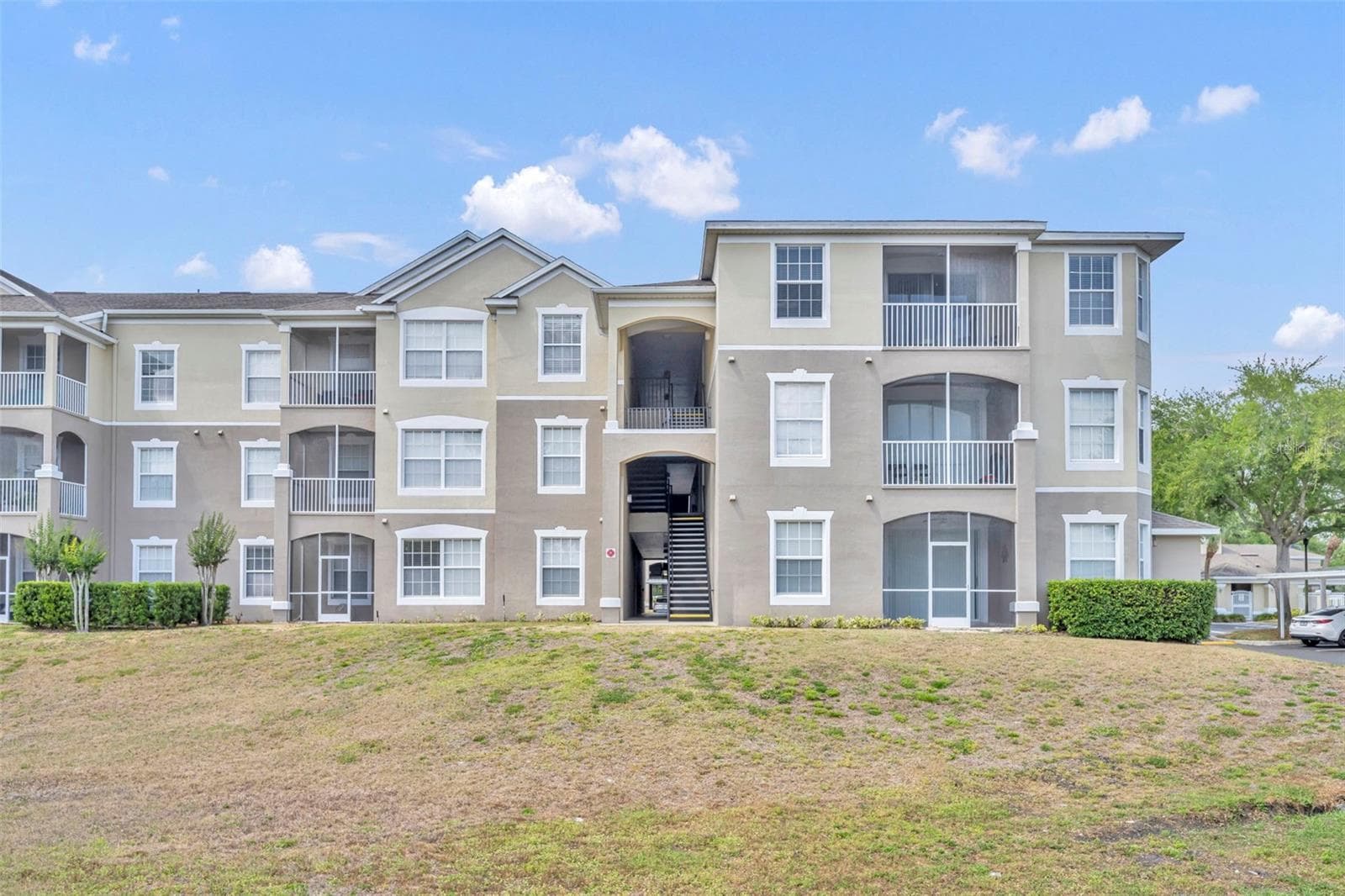 582 BRANTLEY TERRACE WAY #304