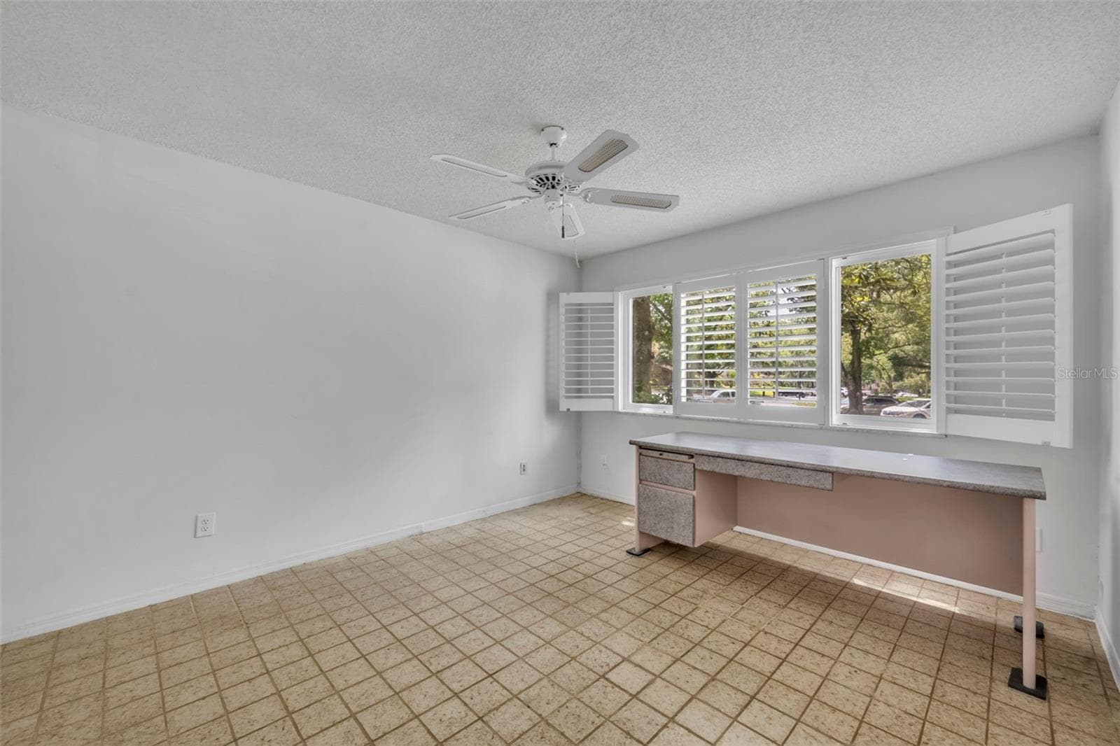 Office and third bedroom with desk - 497 OAK HAVEN DR #497, ALTAMONTE SPRINGS