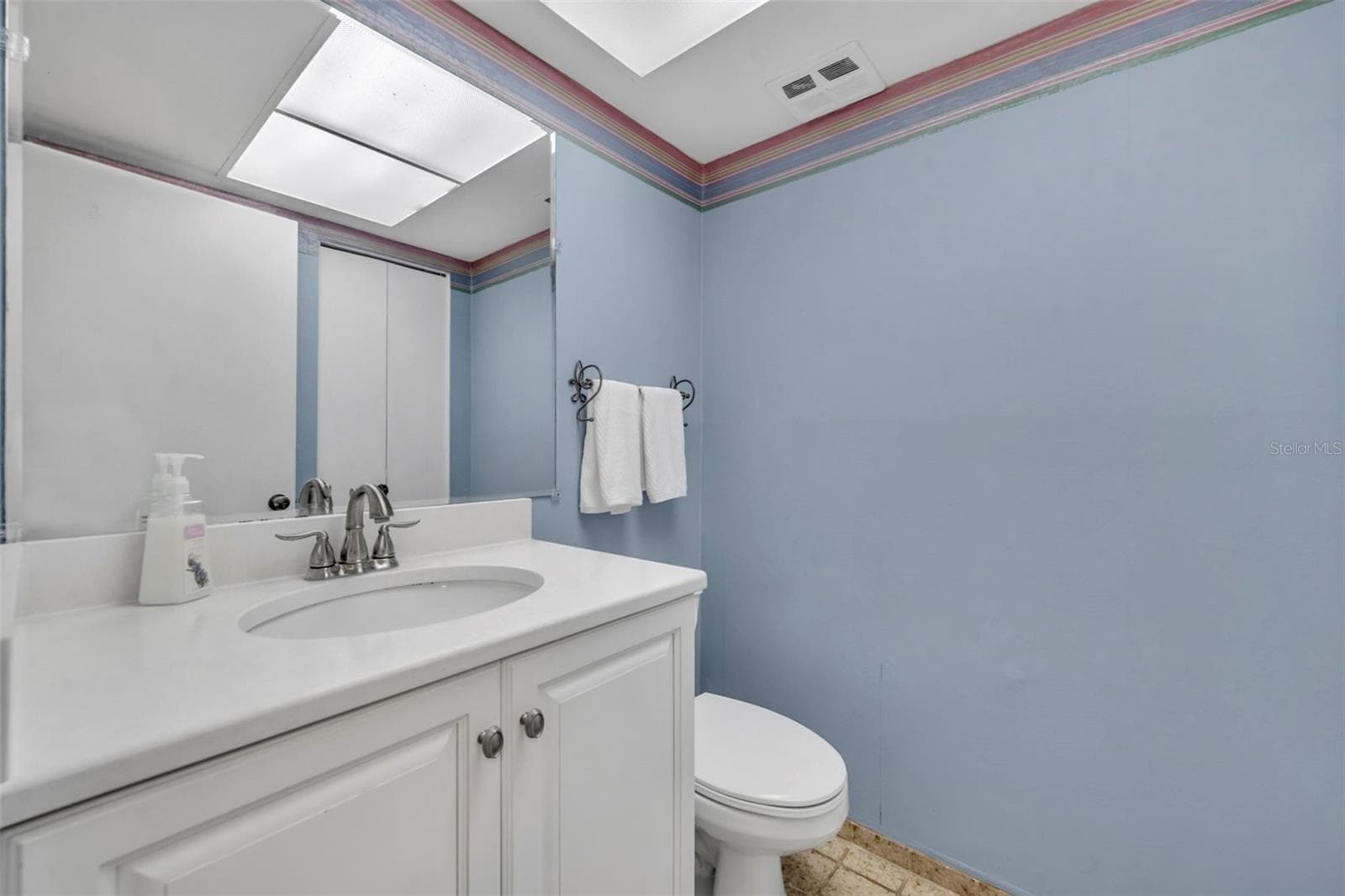 Half bath next to office - 497 OAK HAVEN DR #497, ALTAMONTE SPRINGS