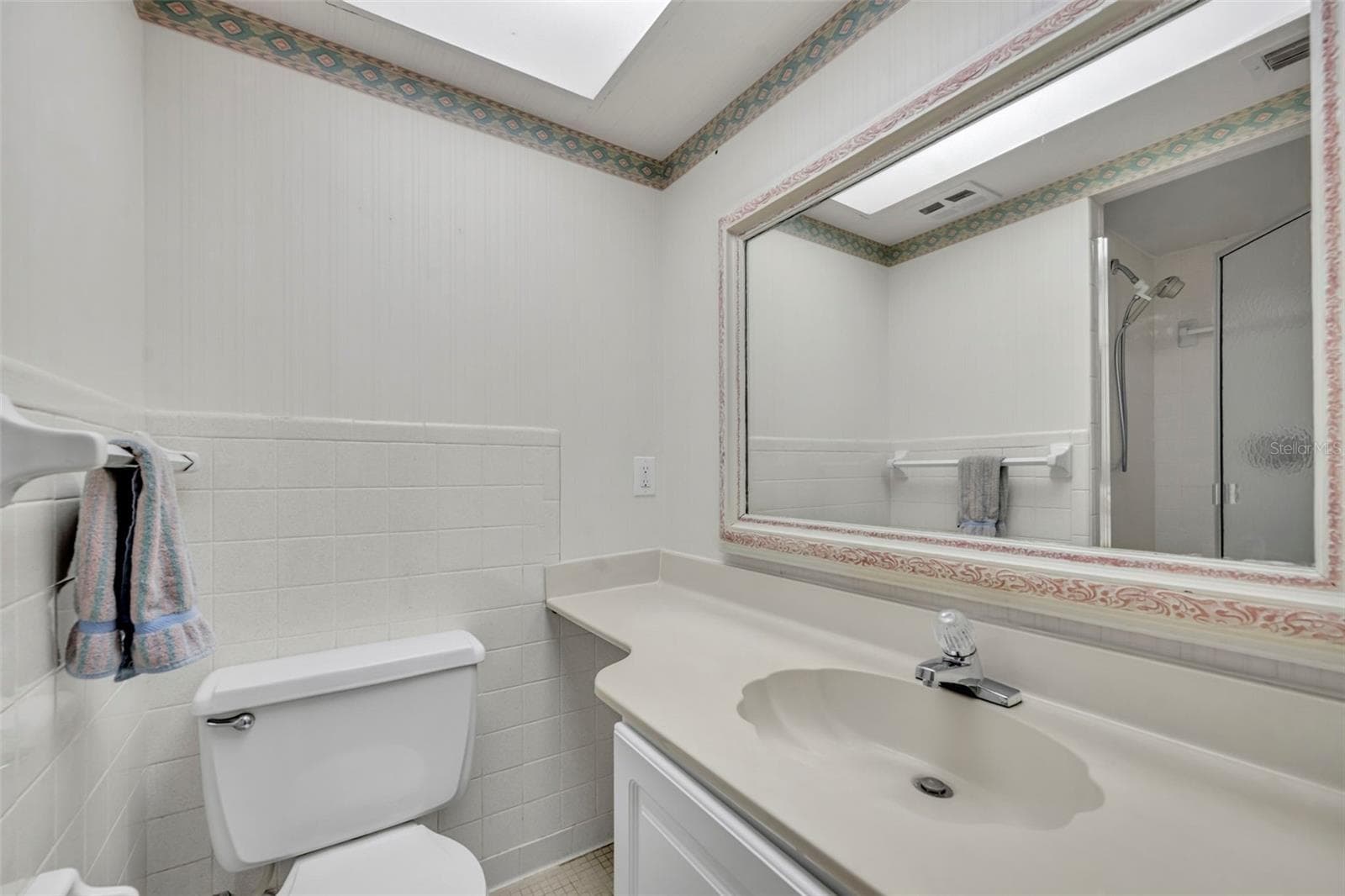Primary bath with single sink - 497 OAK HAVEN DR #497, ALTAMONTE SPRINGS