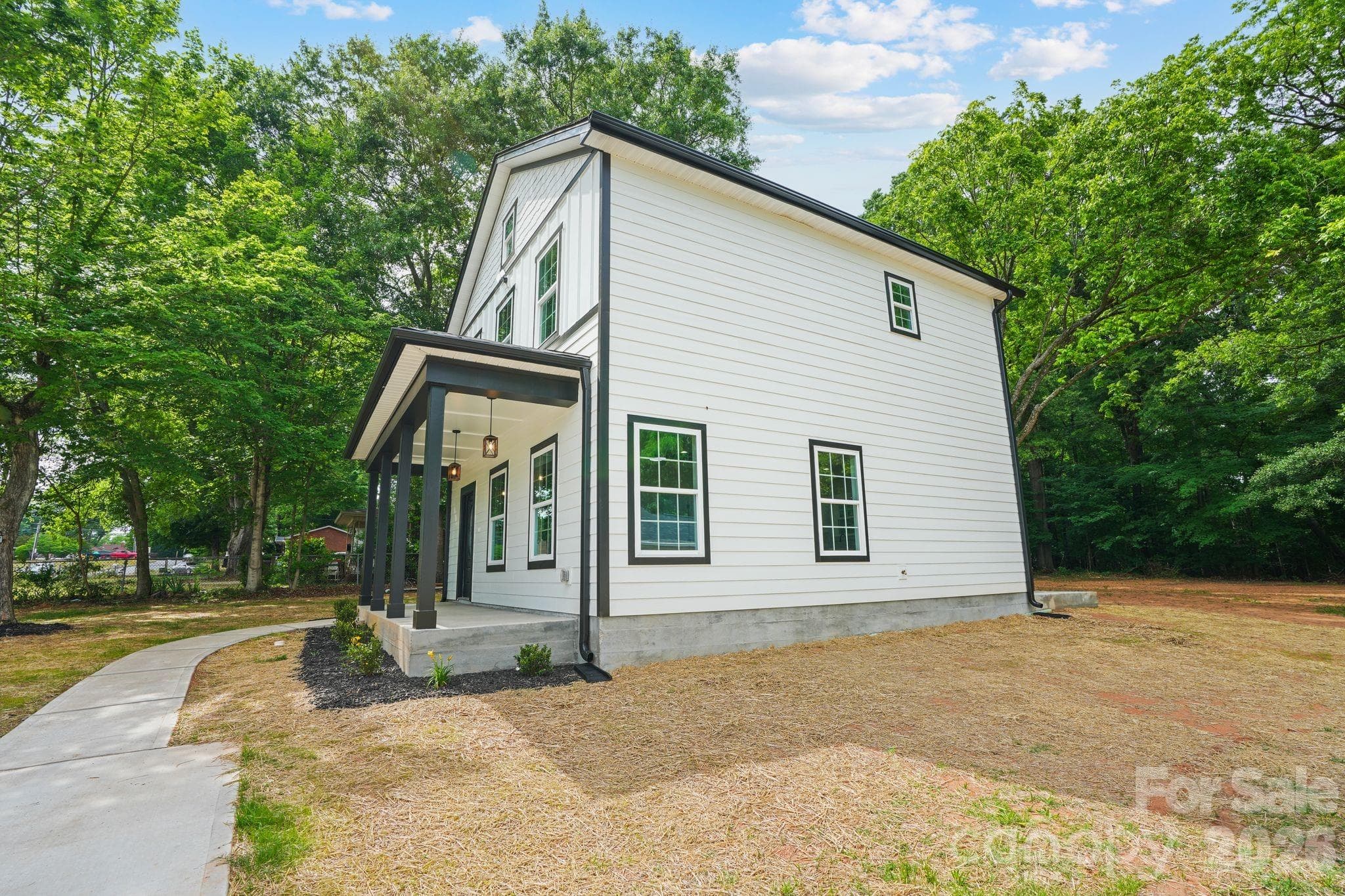 Front of House - 319 Grice Street, Shelby