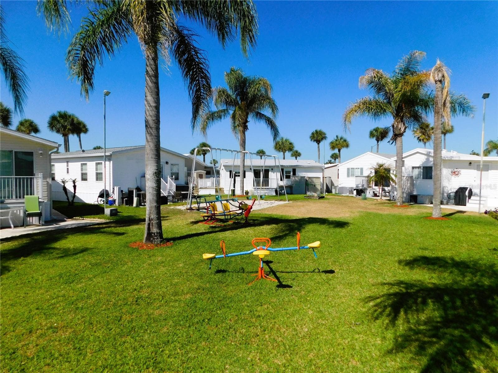 Manufactured Home at 9000 US HIGHWAY 192 #166, CLERMONT, photo 42 of 66