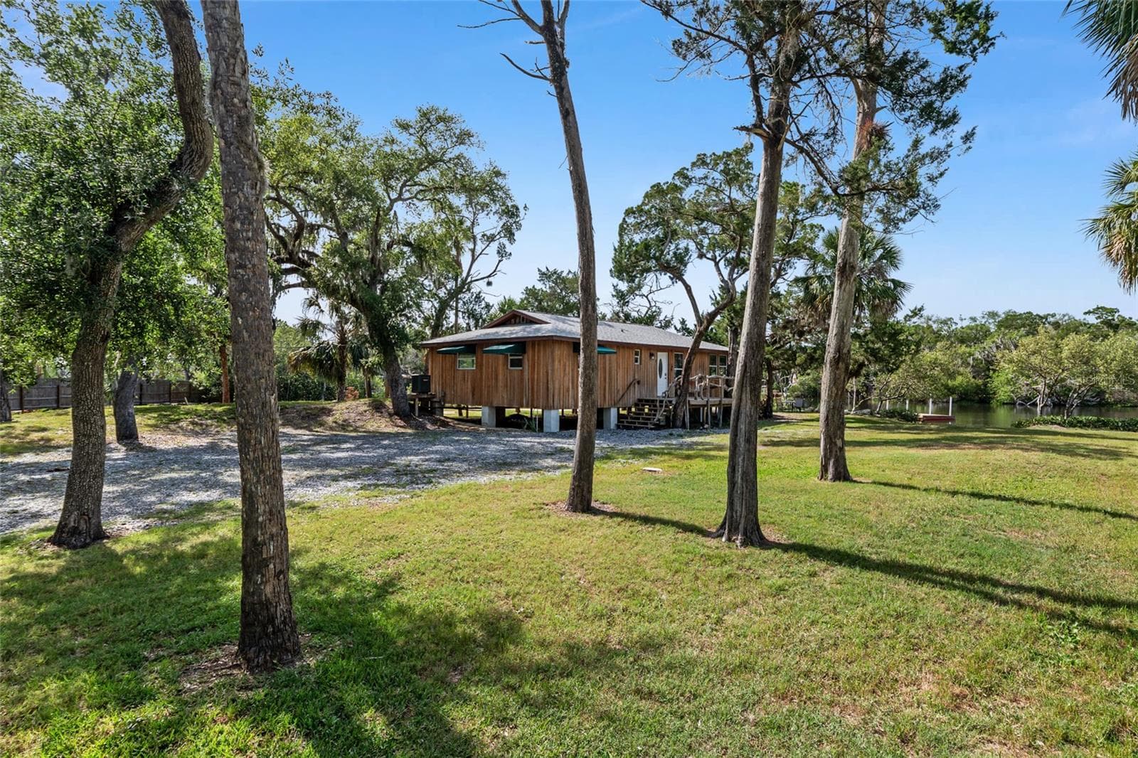 Single Family Residence at 1326 S ESTUARY, CRYSTAL RIVER, photo 9 of 78