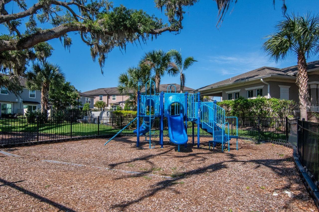 Townhouse at 5368 SYLVESTER LOOP, TAMPA, photo 52 of 56