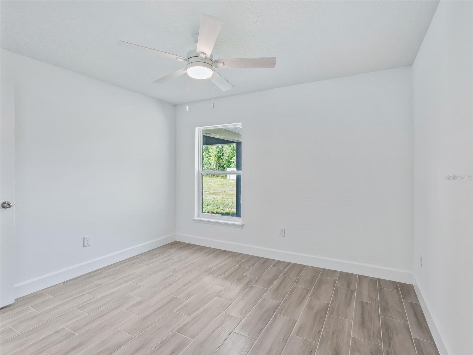 Single Family Residence at 4994 SW 166TH LOOP, OCALA, photo 22 of 40