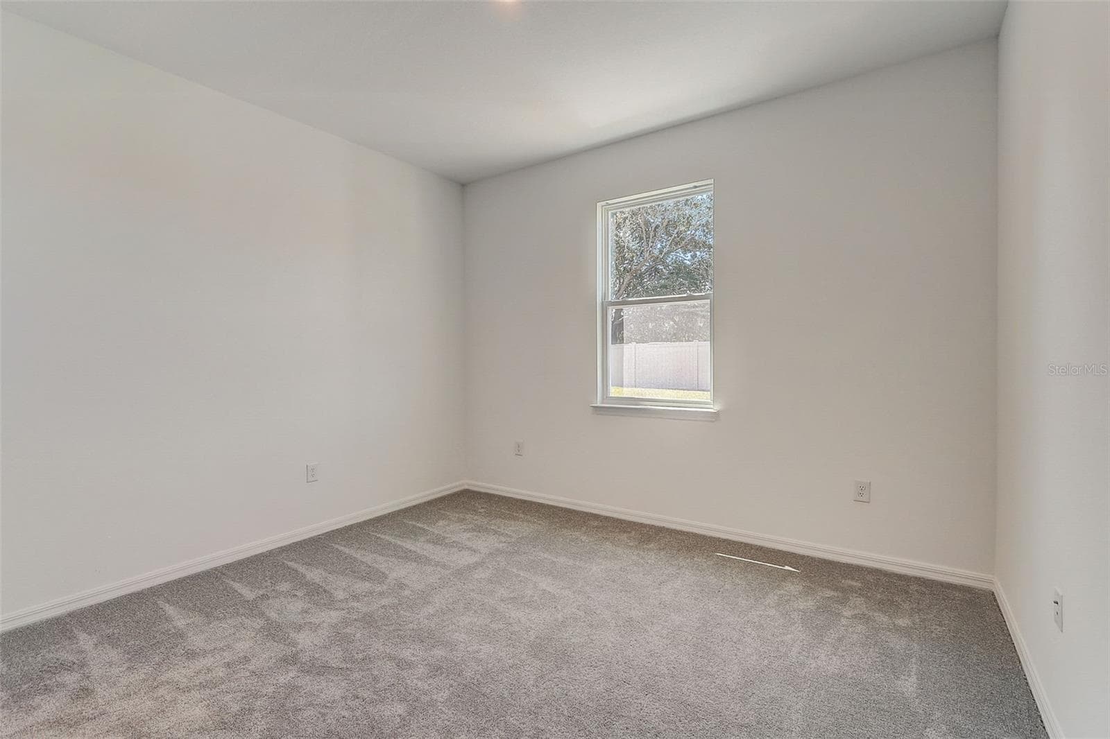 Single Family Residence at 9221 HARRIS HAWK DR, LEESBURG, photo 23 of 30