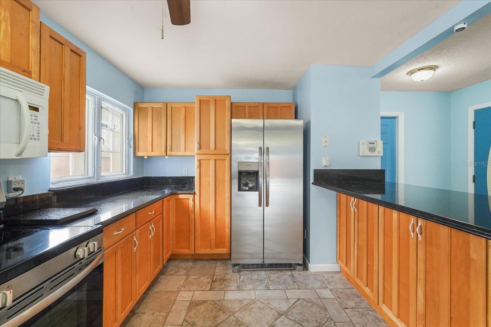 Single Family Residence at 2019 PAPRIKA DR, ORLANDO, photo 5 of 38