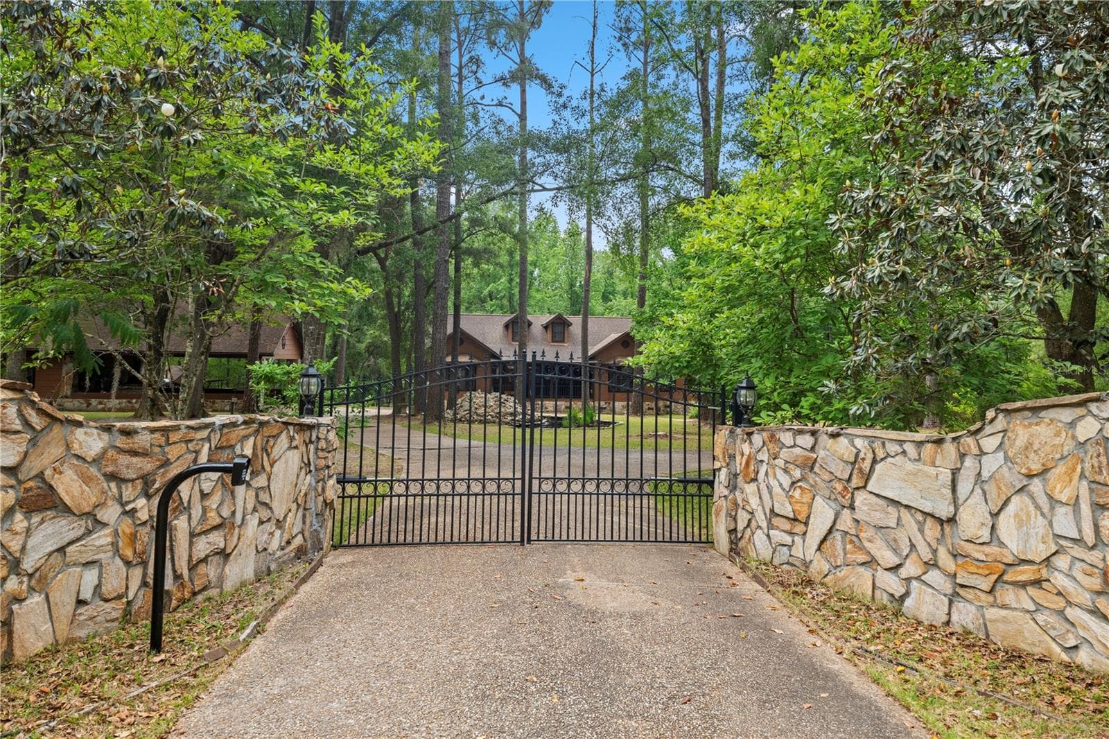Single Family Residence at 6967 SHARRON RD, GREEN COVE SPRINGS, photo 10 of 63