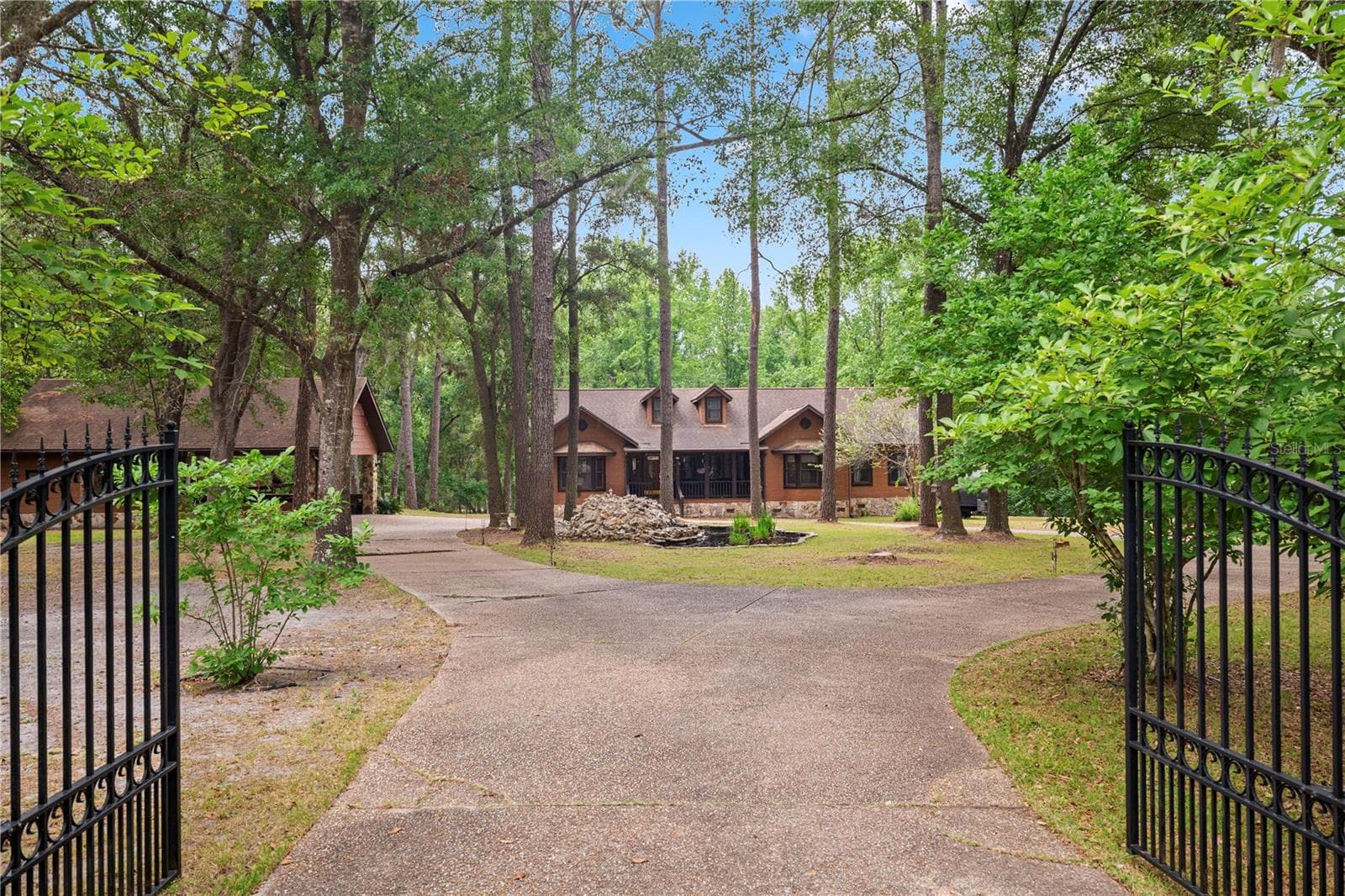 Single Family Residence at 6967 SHARRON RD, GREEN COVE SPRINGS, photo 11 of 63