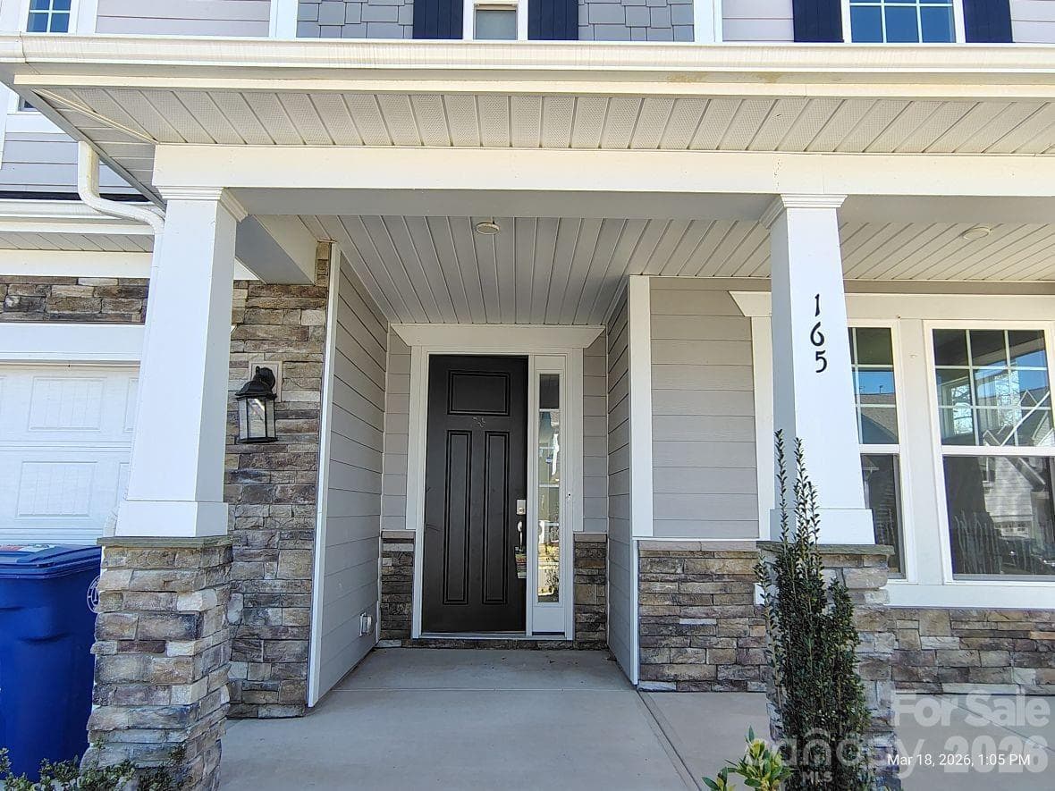 Single Family Residence at Mooresville, photo 2 of 23