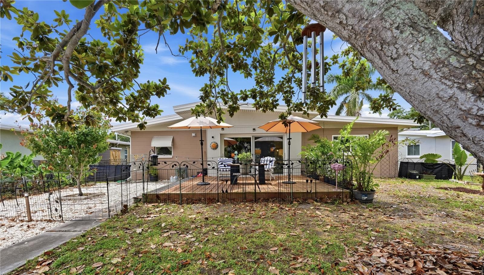Single Family Residence at 179 E CANAL DR, PALM HARBOR, photo 30 of 36