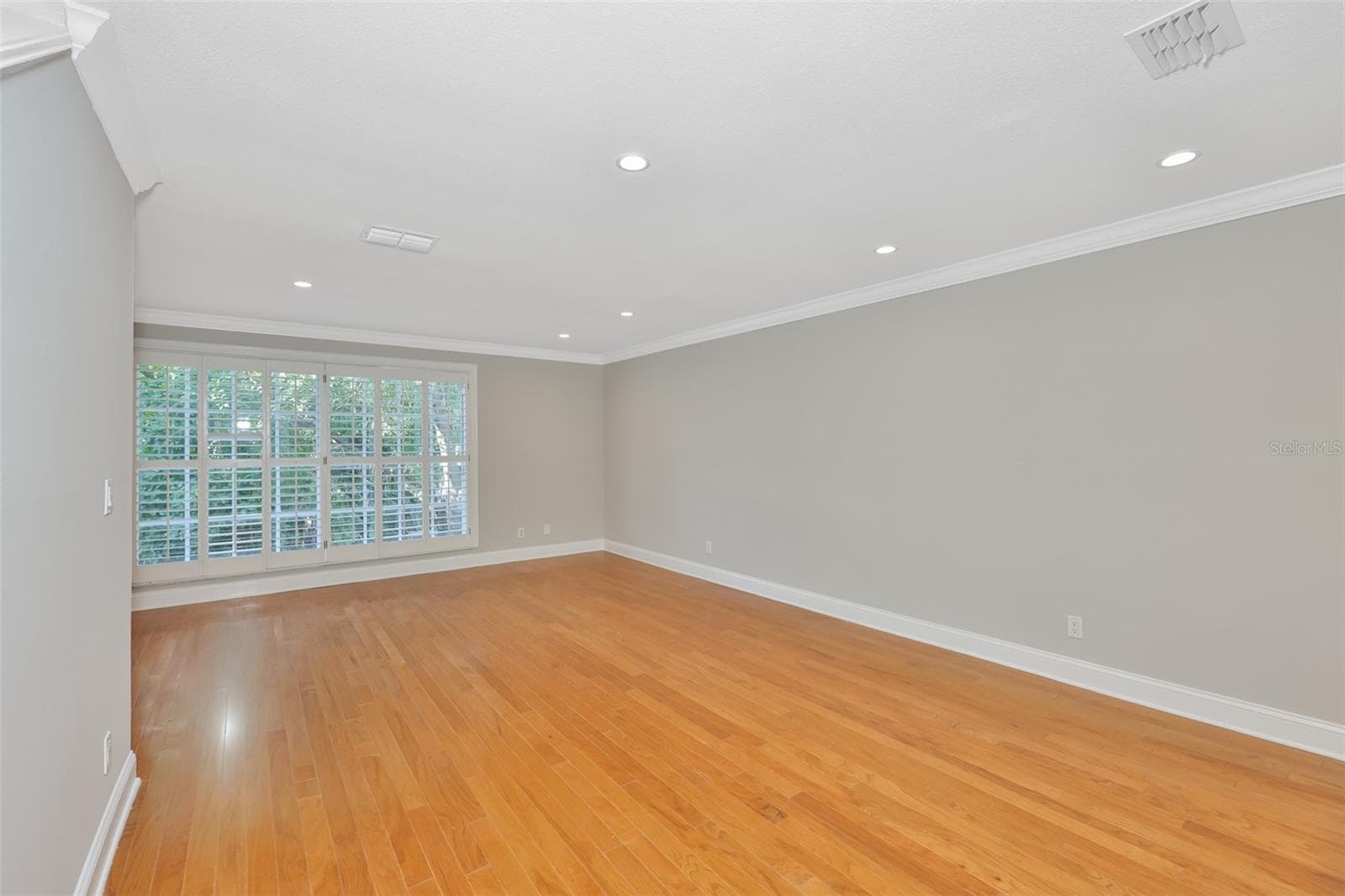 Condominium at 606 S GLEN AVE #10, TAMPA, photo 12 of 40
