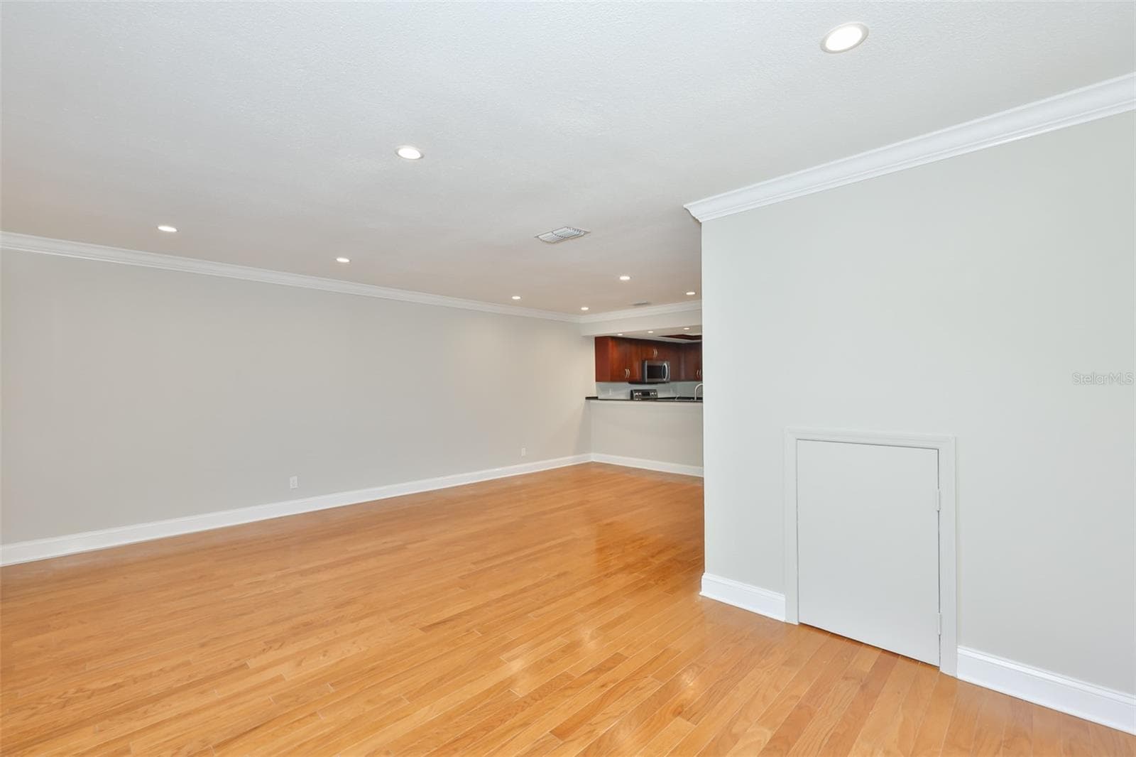 Condominium at 606 S GLEN AVE #10, TAMPA, photo 16 of 40