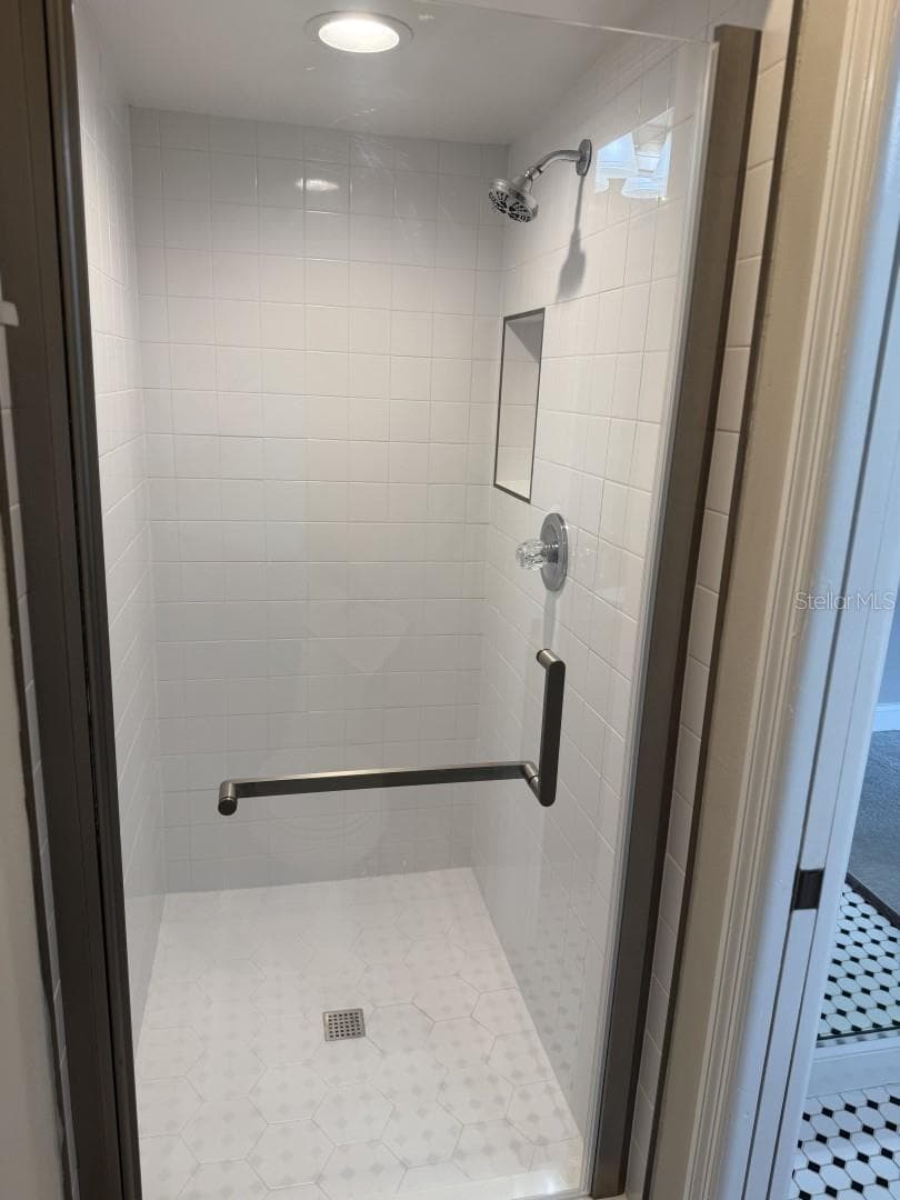 Condominium at 606 S GLEN AVE #10, TAMPA, photo 24 of 40