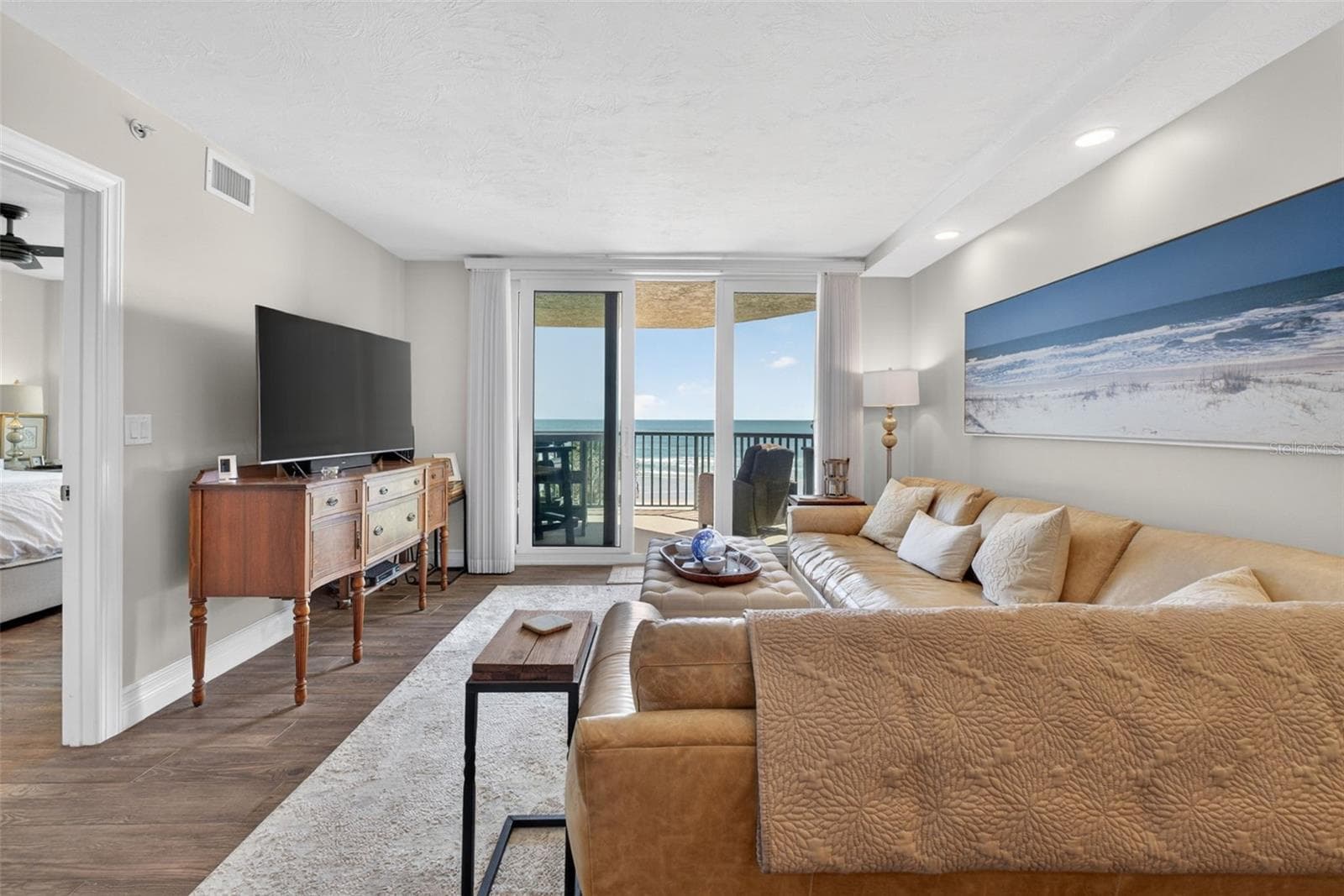 Family Room - 4631 S ATLANTIC AVE #8202, PORT ORANGE