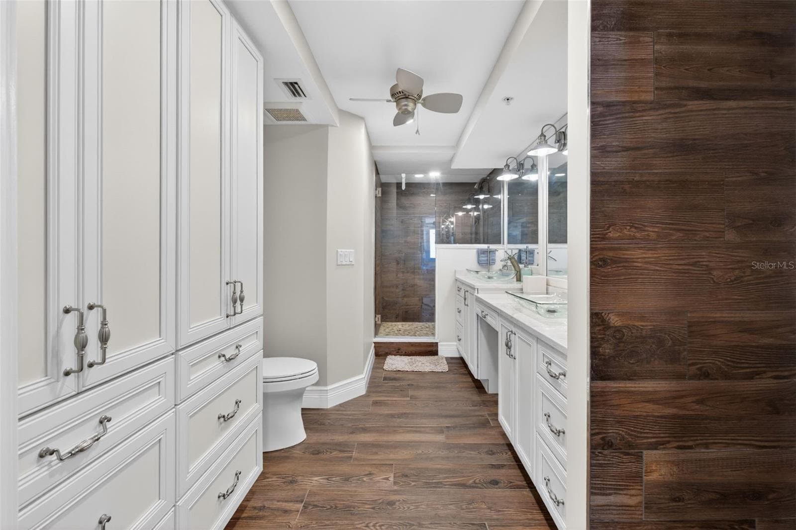Primary Bathroom - 4631 S ATLANTIC AVE #8202, PORT ORANGE