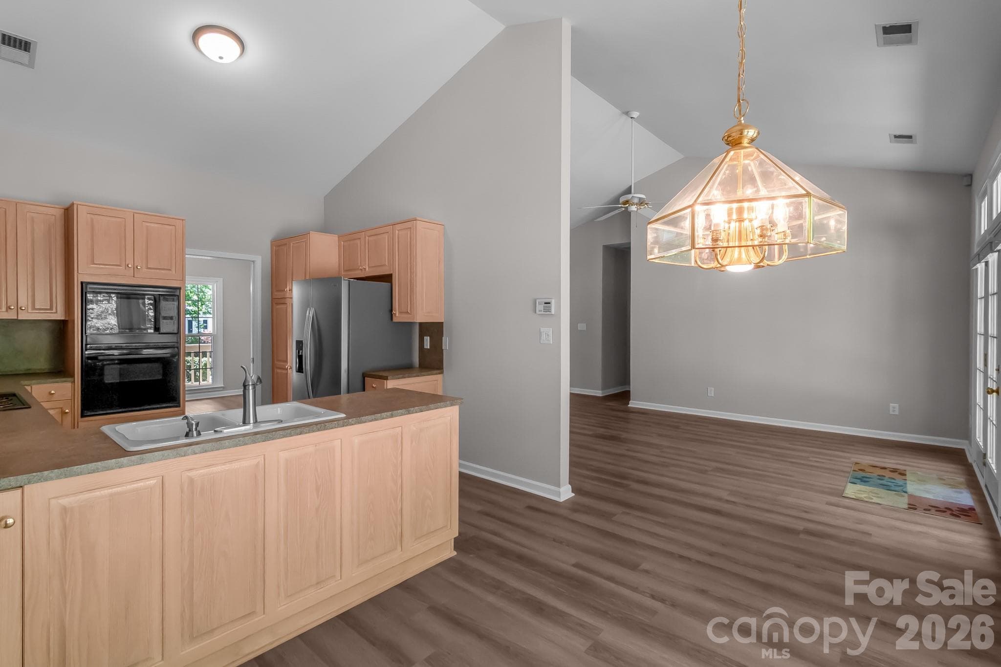 Single Family Residence at 10713 Ridge Acres Road, Charlotte, photo 19 of 43