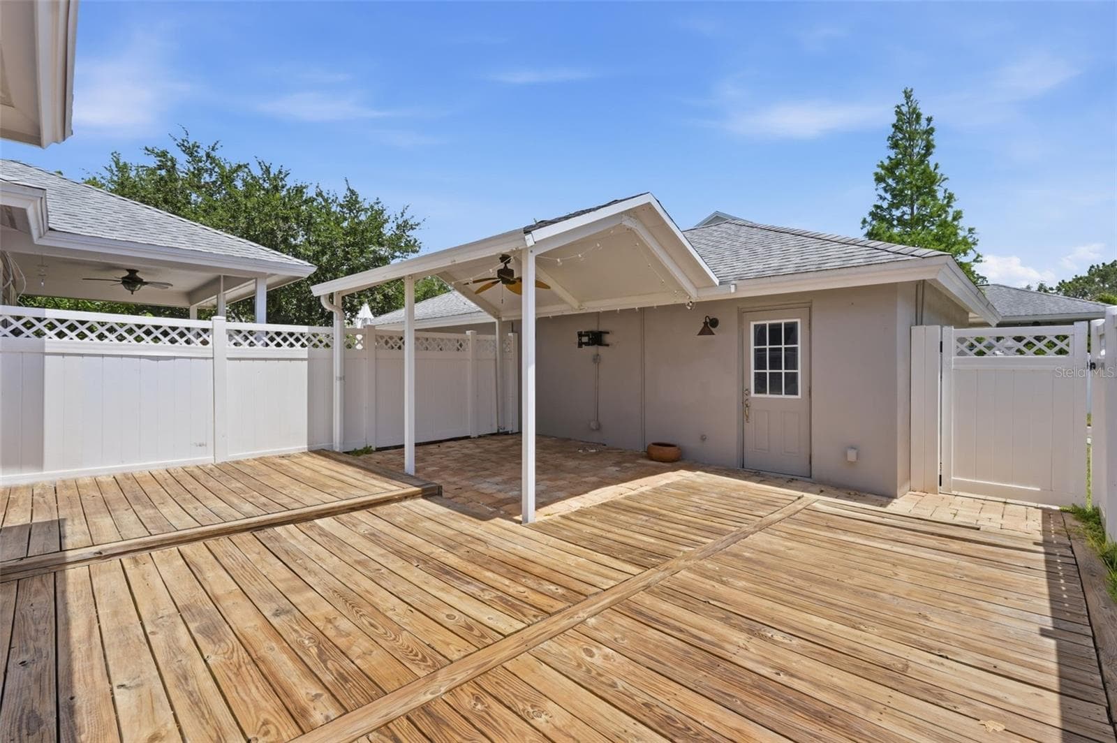 Townhouse at 10111 HAYFIELD WAY, TAMPA, photo 45 of 63
