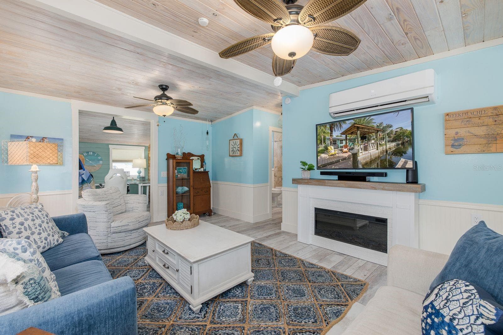 Single Family Residence at 5473 DARLENE ST, WEEKI WACHEE, photo 44 of 51