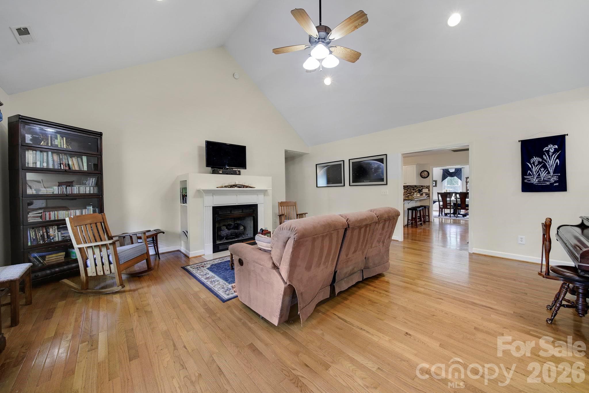 Living Room - Clover